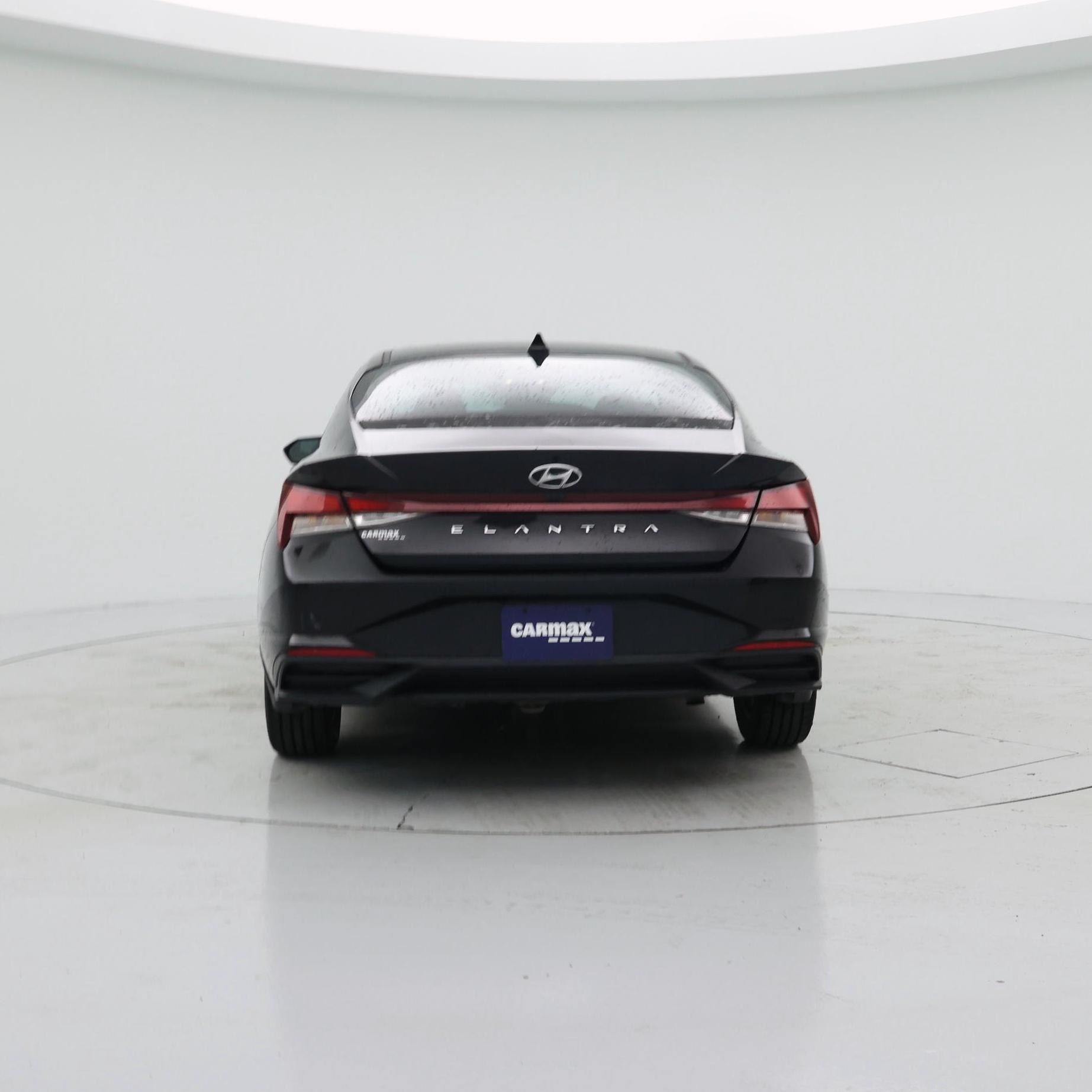Thumbnail: 2022 Hyundai Elantra - 6