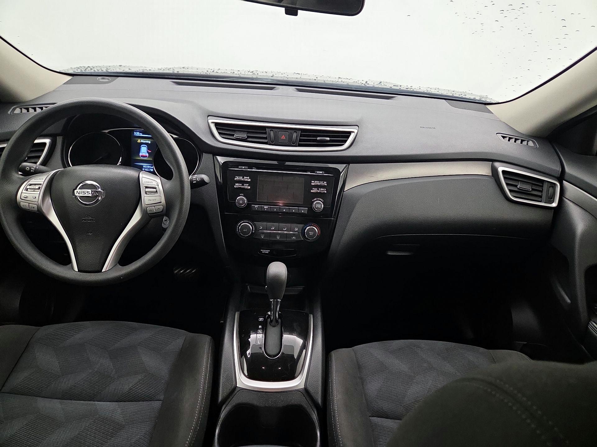 Thumbnail: 2015 Nissan Rogue - 9