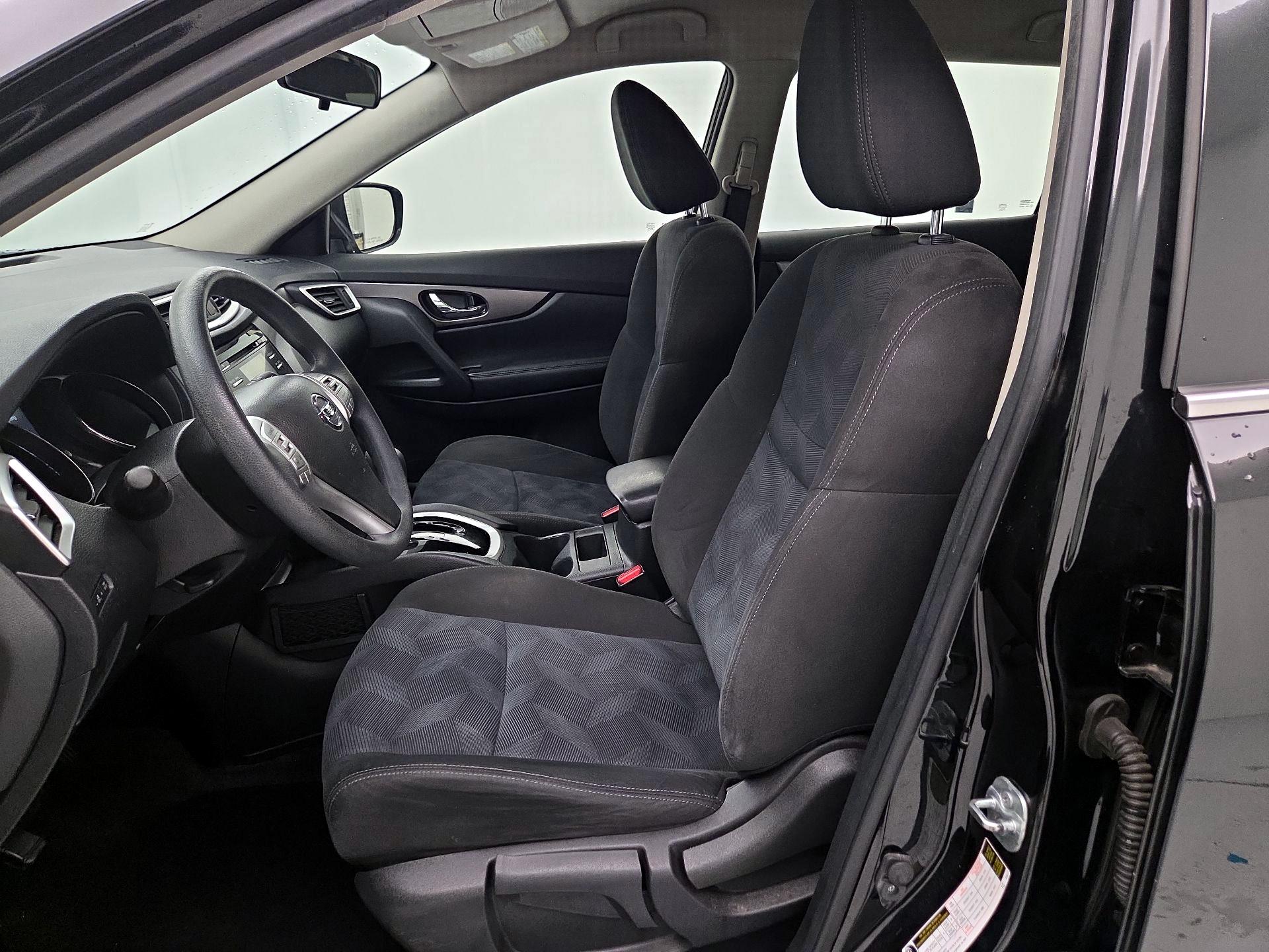Thumbnail: 2015 Nissan Rogue - 11
