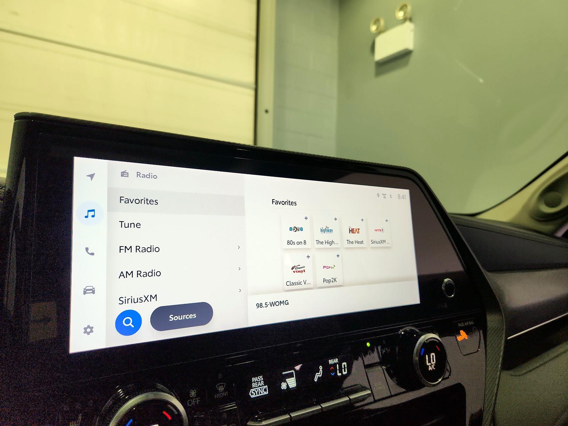 Thumbnail: 2024 Toyota Highlander - 16