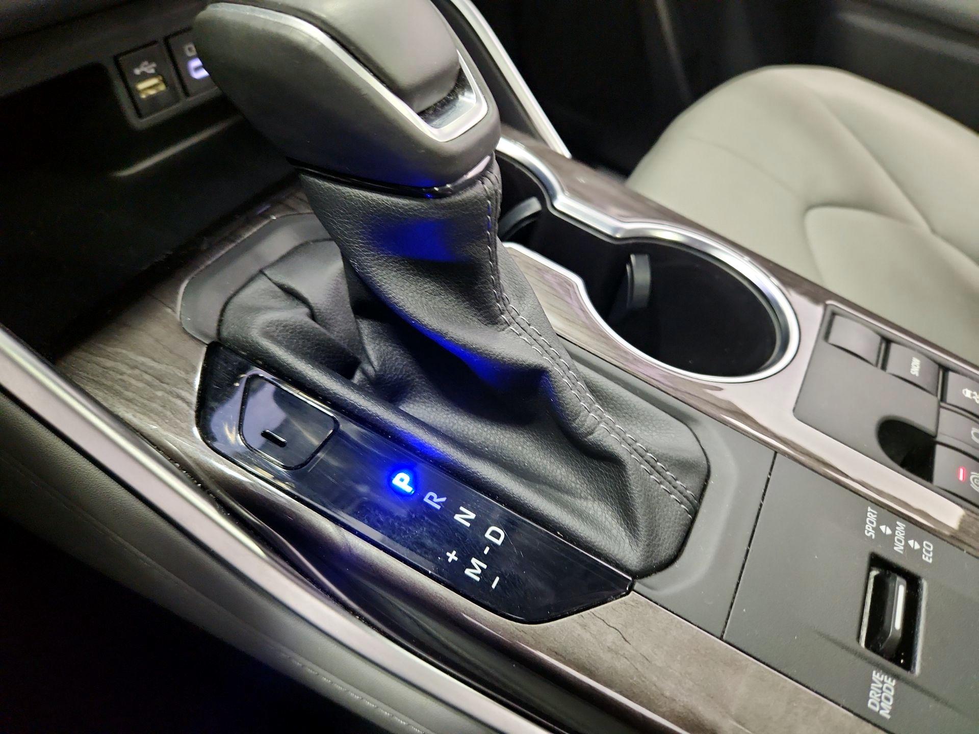 Thumbnail: 2024 Toyota Highlander - 18
