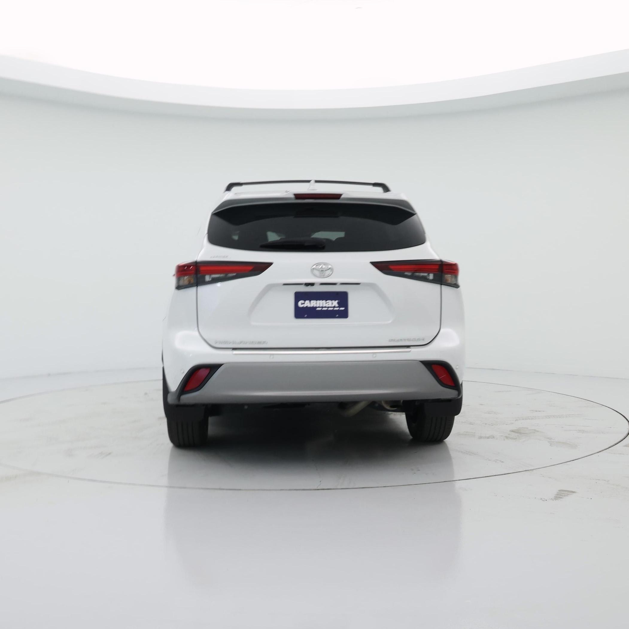 Thumbnail: 2024 Toyota Highlander - 6