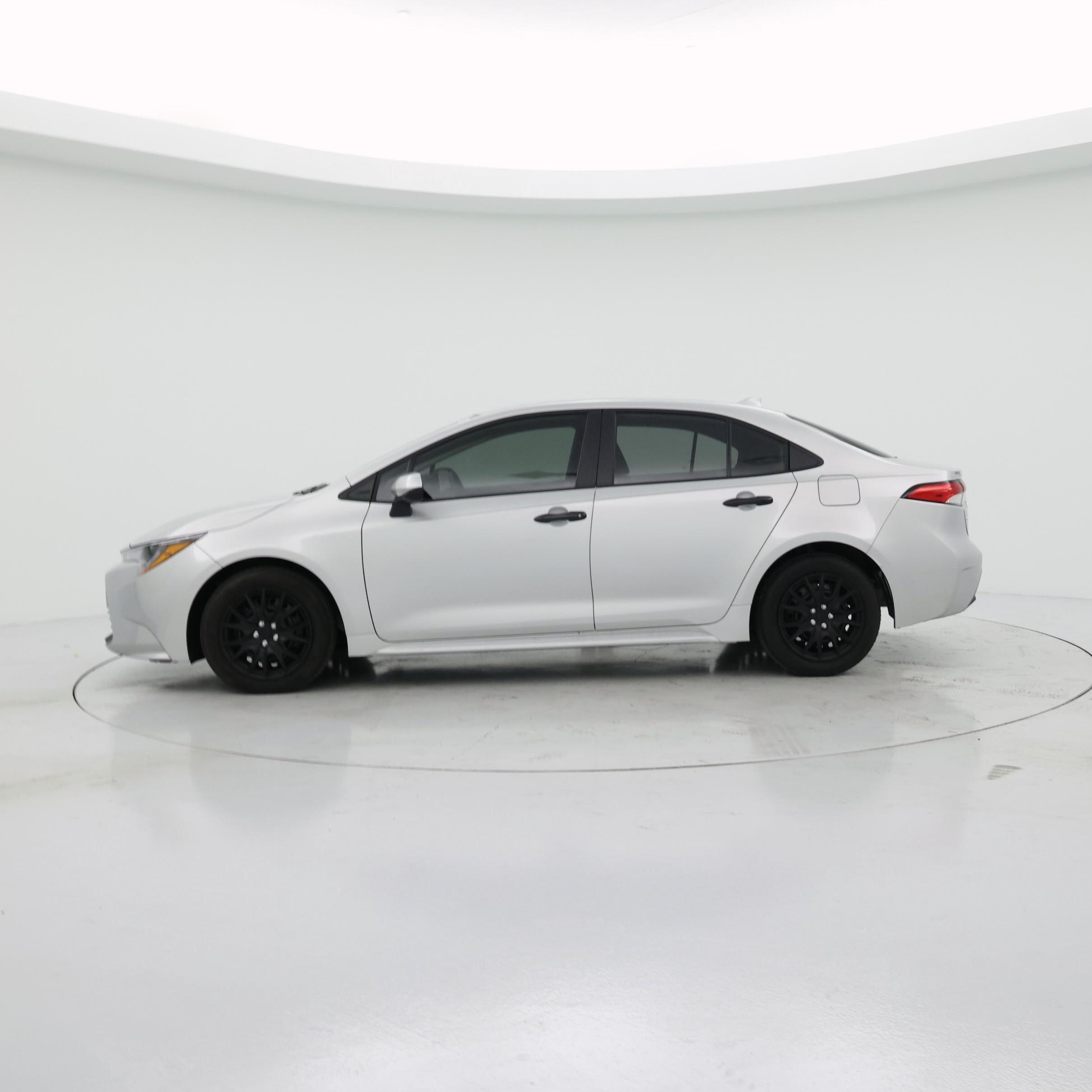 Thumbnail: 2026 Toyota Corolla - 3