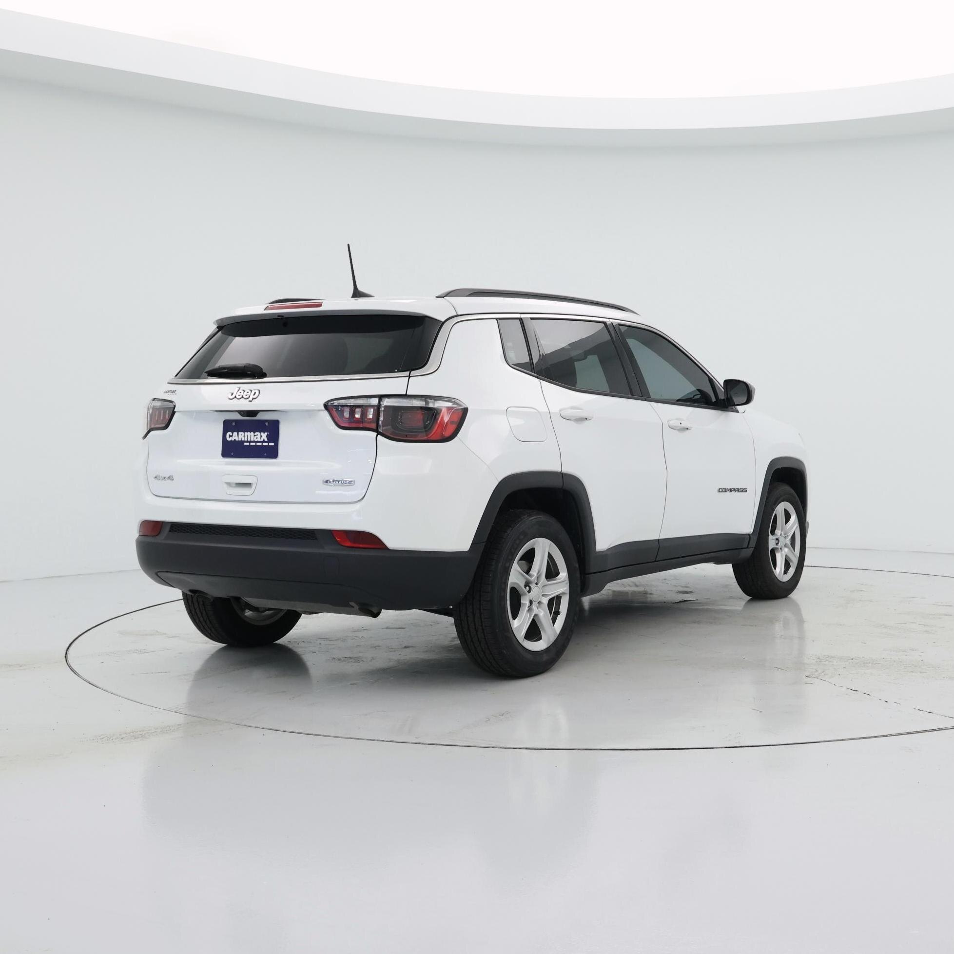 Thumbnail: 2023 Jeep Compass - 8