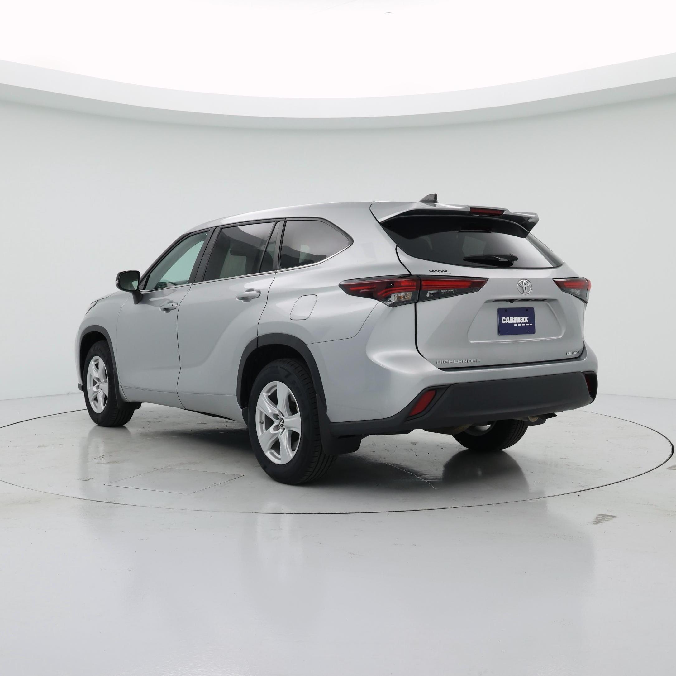 Thumbnail: 2024 Toyota Highlander - 2