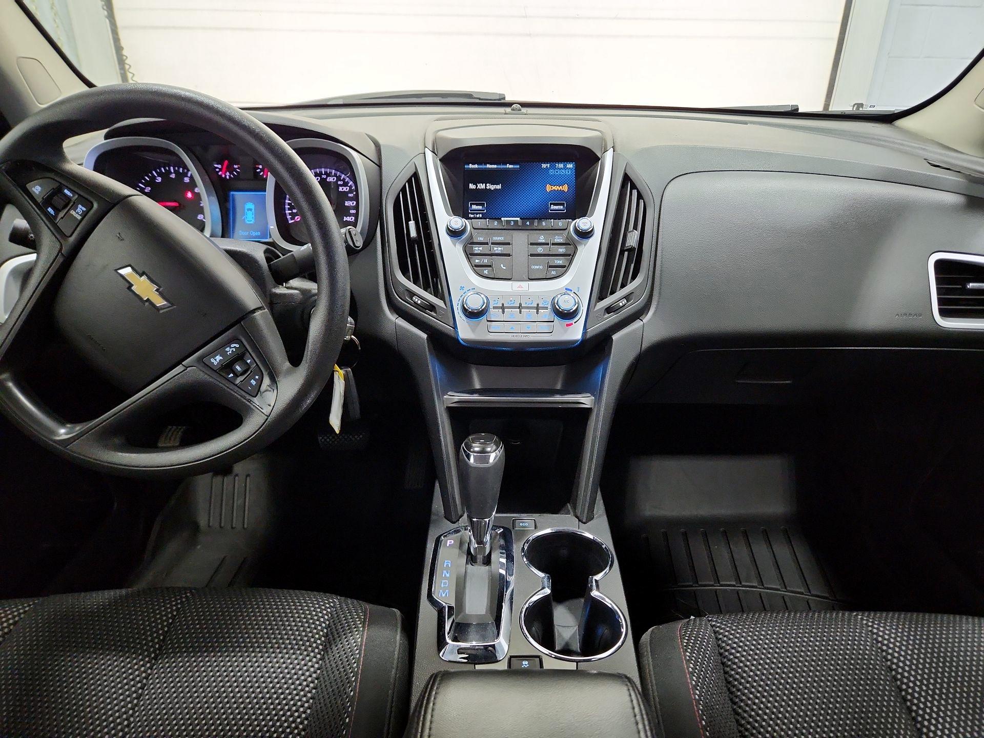 Thumbnail: 2017 Chevrolet Equinox - 9