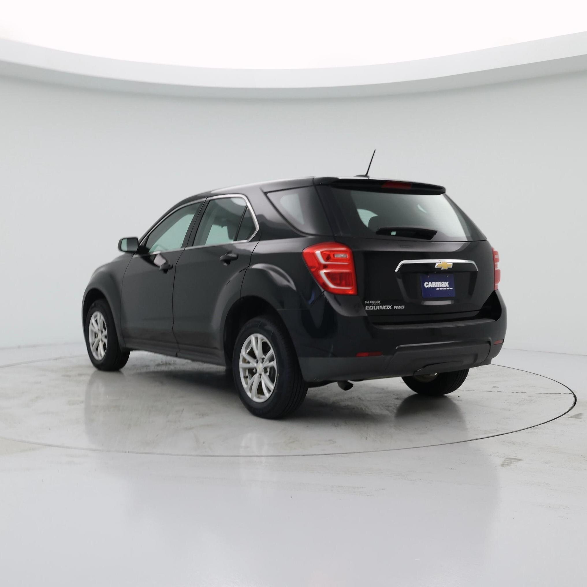 Thumbnail: 2017 Chevrolet Equinox - 2