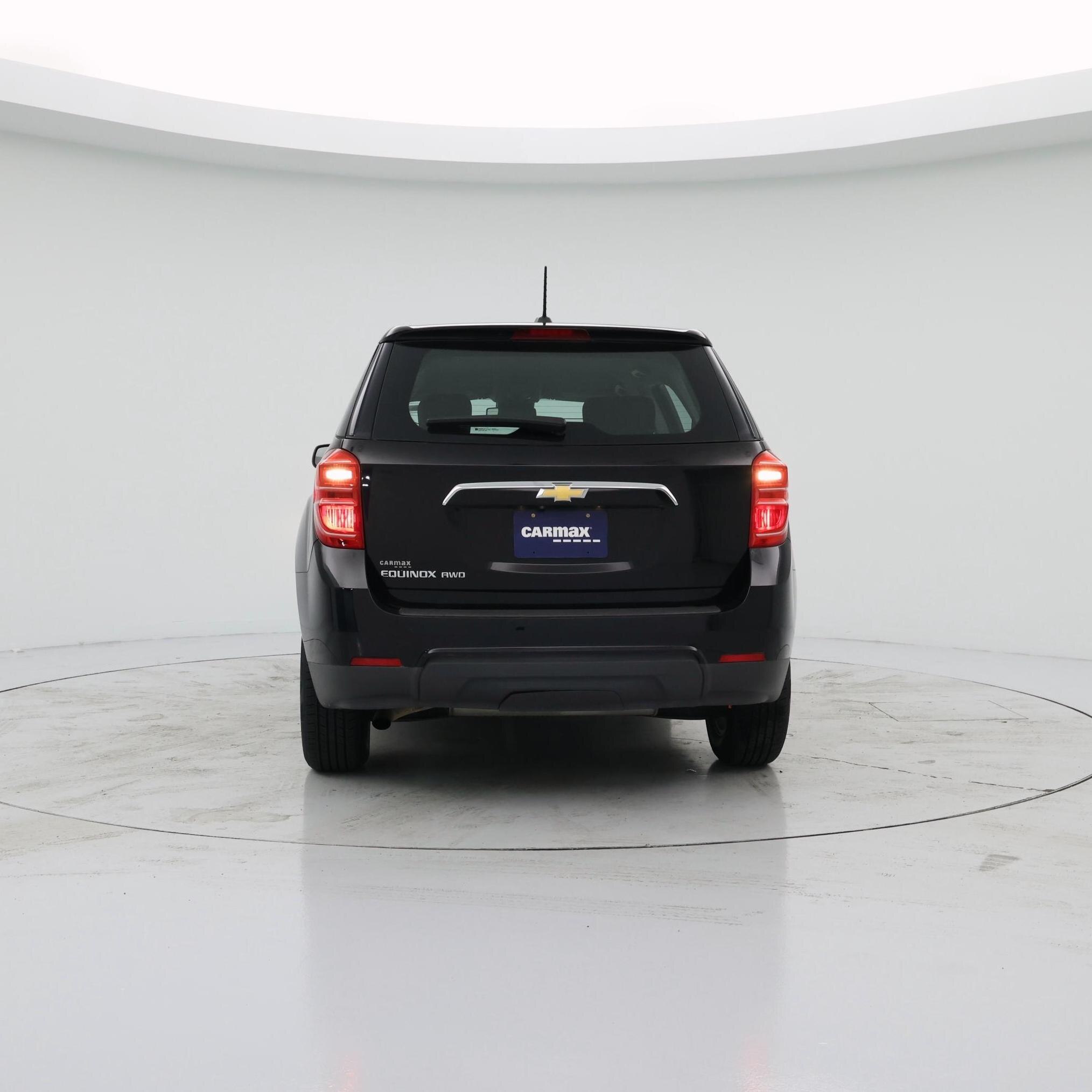 Thumbnail: 2017 Chevrolet Equinox - 6