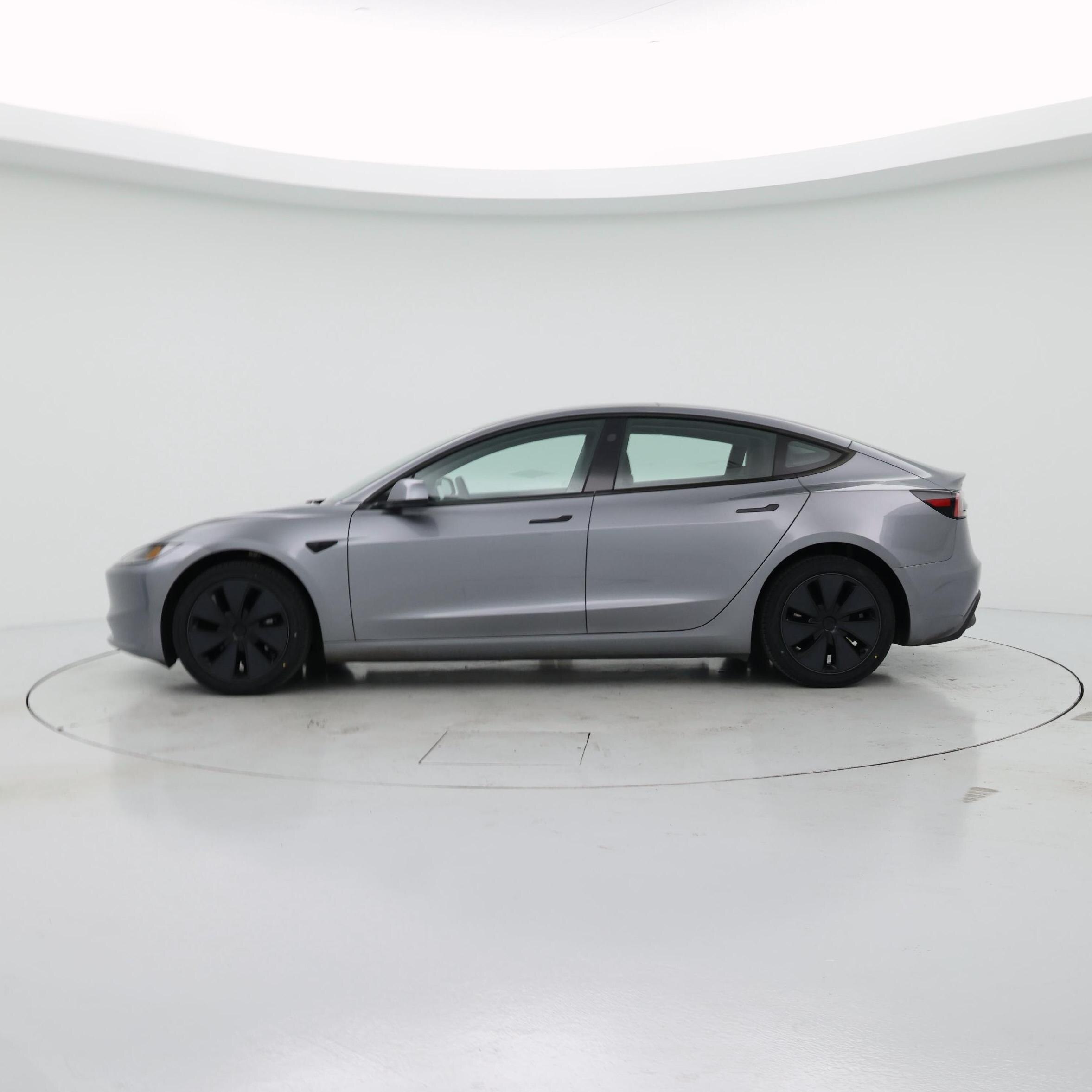 Thumbnail: 2025 Tesla Model 3 - 3