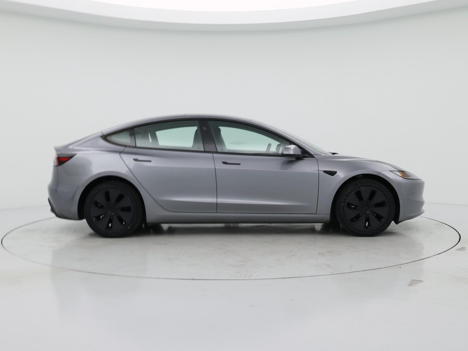 2025 Tesla Model 3 Long Range - Photo 8