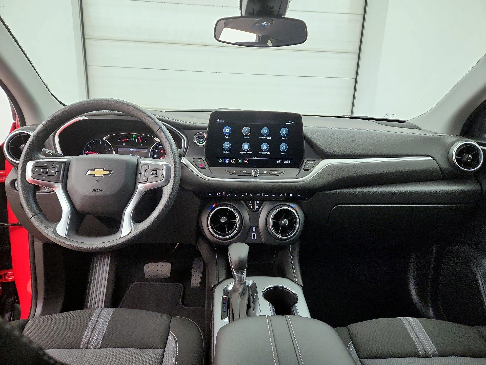 Thumbnail: 2025 Chevrolet Blazer - 9