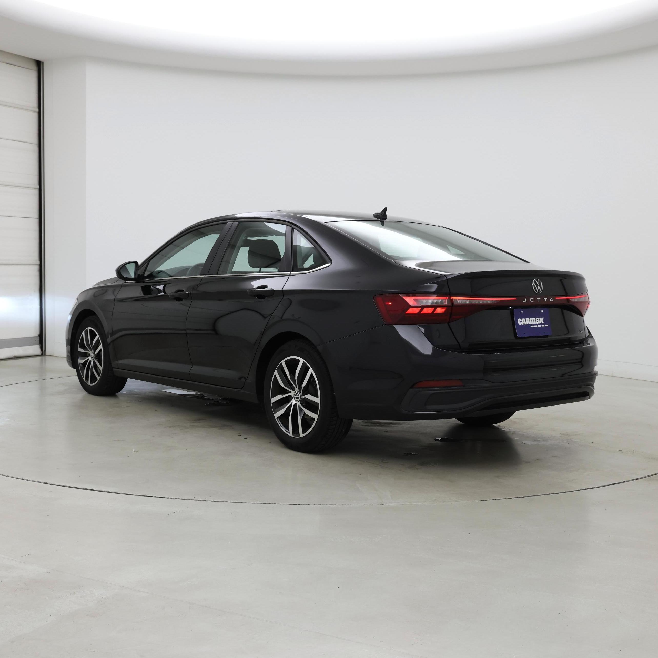 Thumbnail: 2025 Volkswagen Jetta - 2