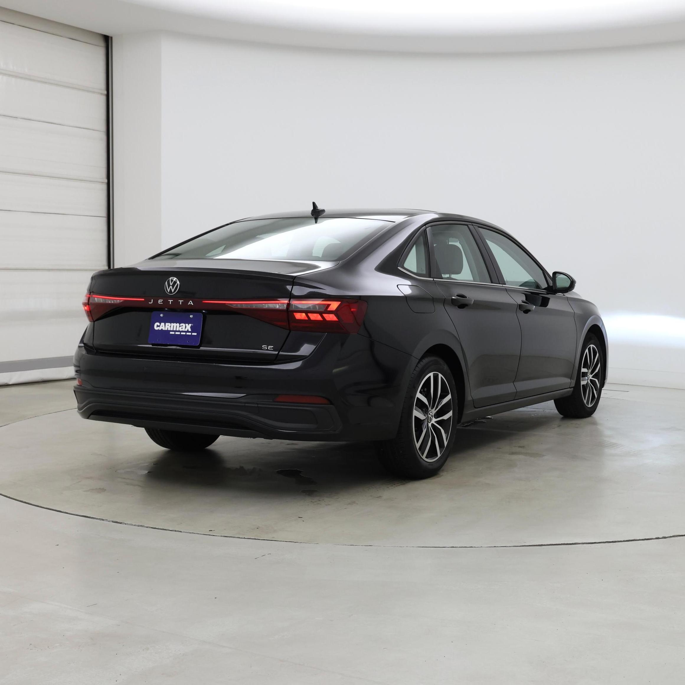 Thumbnail: 2025 Volkswagen Jetta - 8