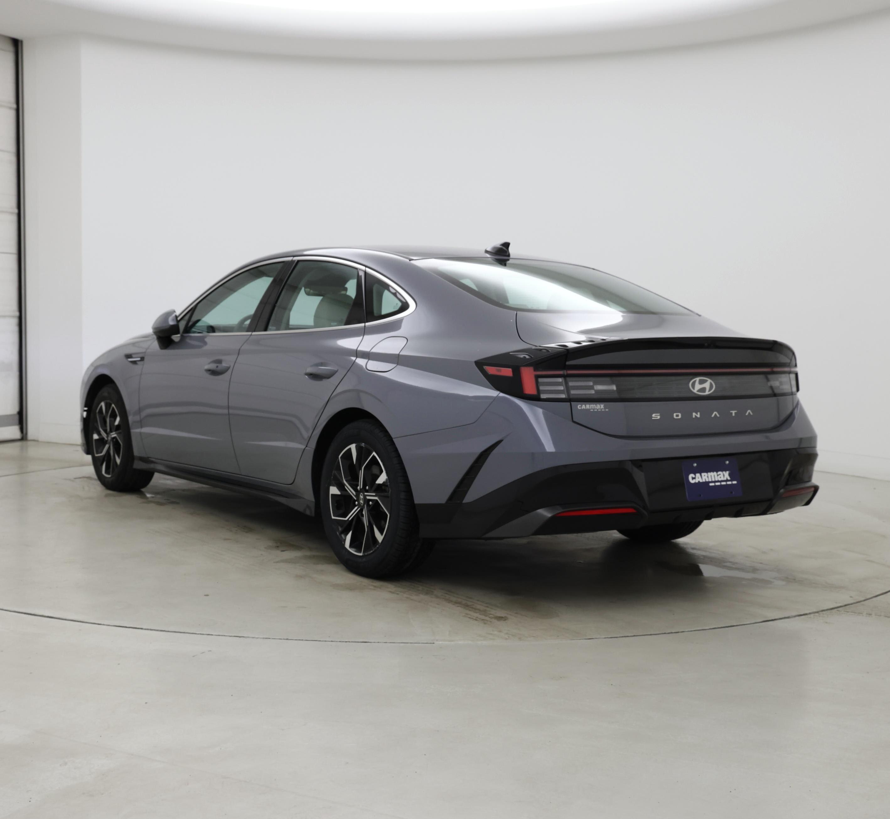 Thumbnail: 2025 Hyundai Sonata - 2