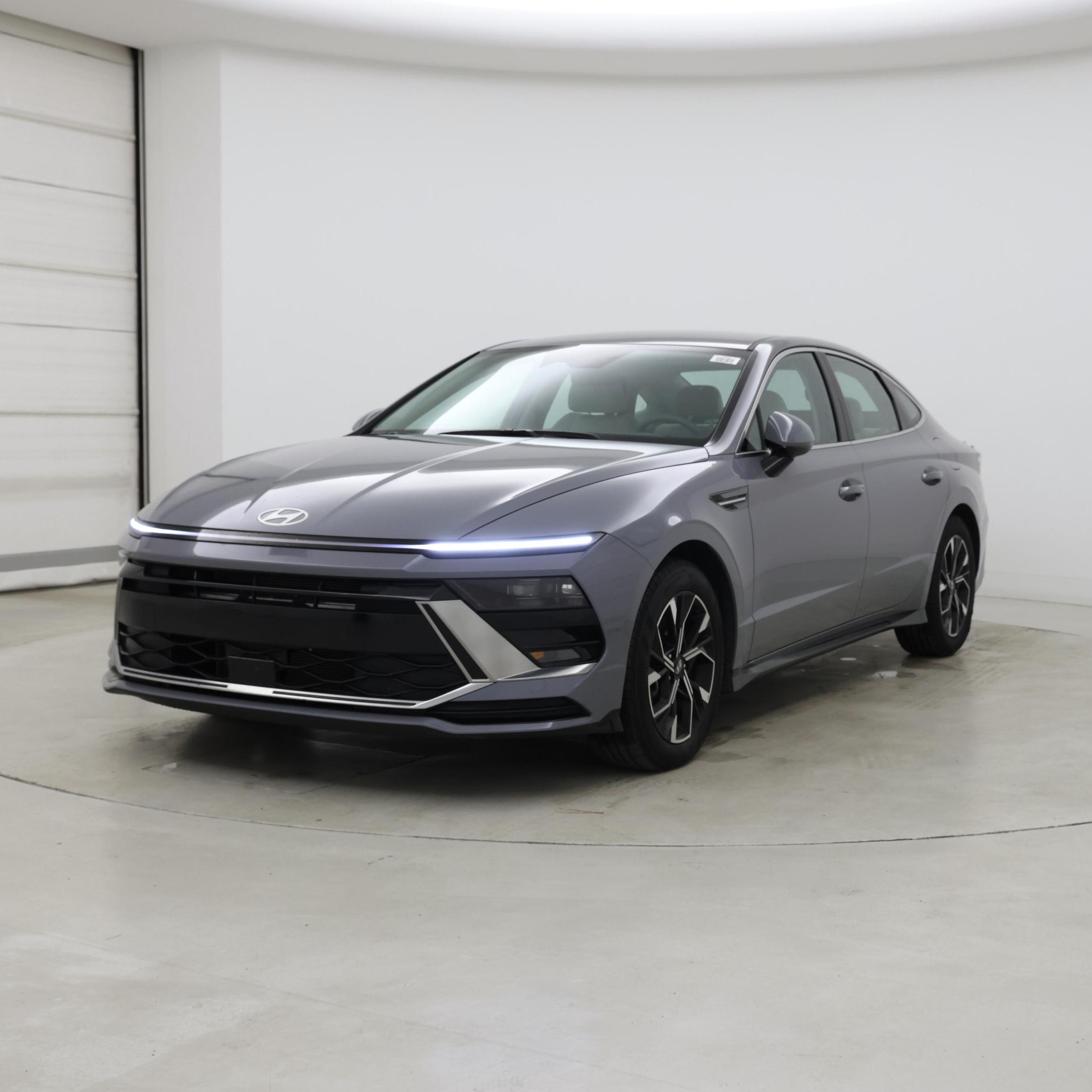 Thumbnail: 2025 Hyundai Sonata - 4
