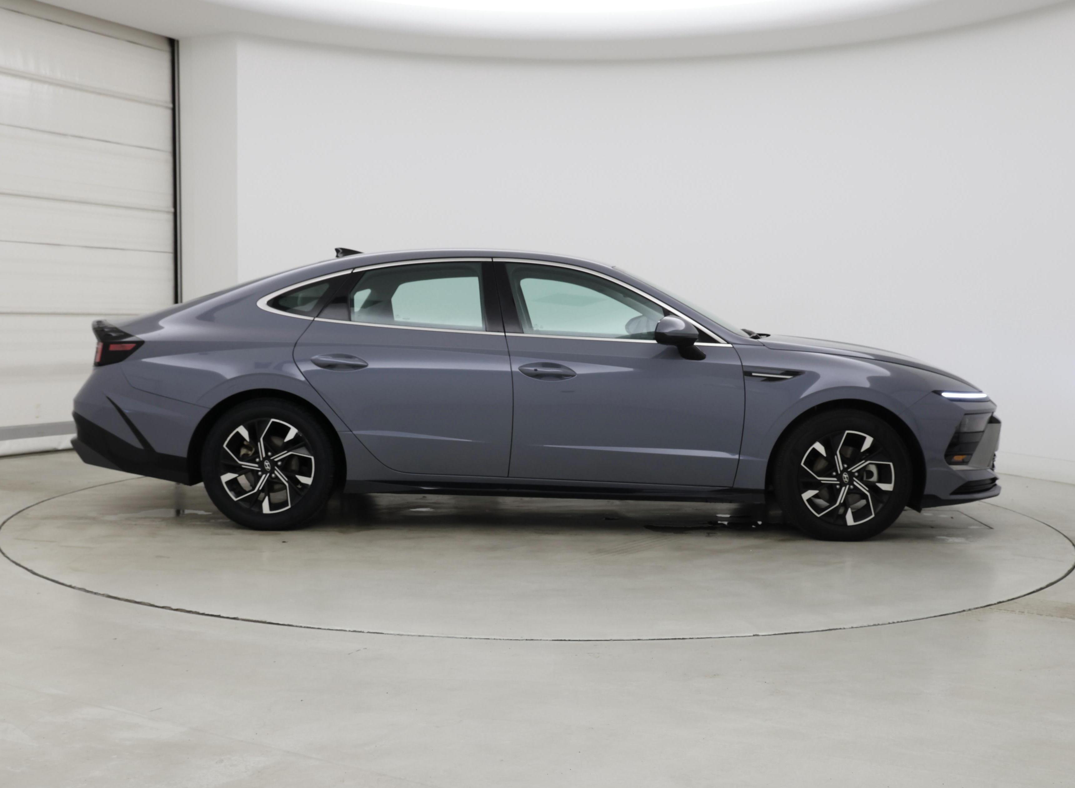 Thumbnail: 2025 Hyundai Sonata - 7