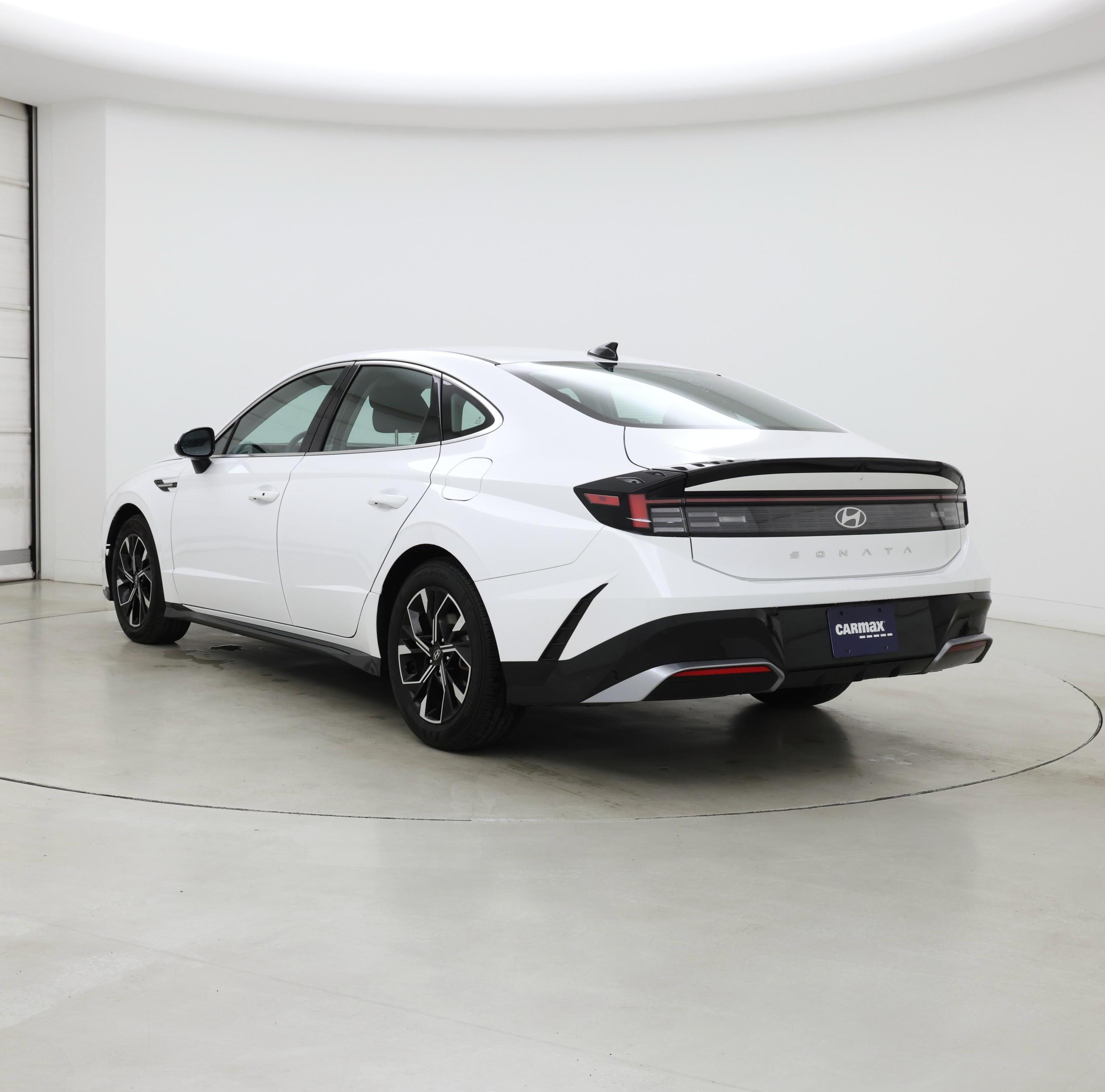 Thumbnail: 2025 Hyundai Sonata - 2