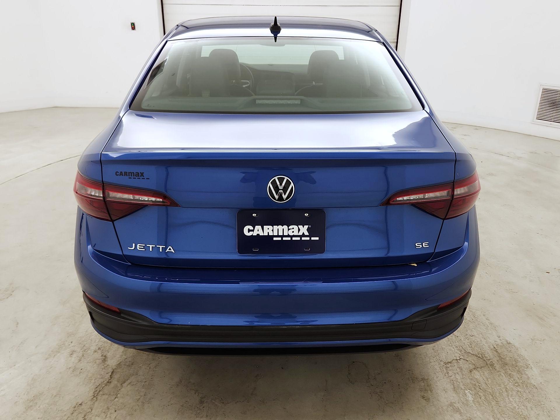 Thumbnail: 2024 Volkswagen Jetta - 6