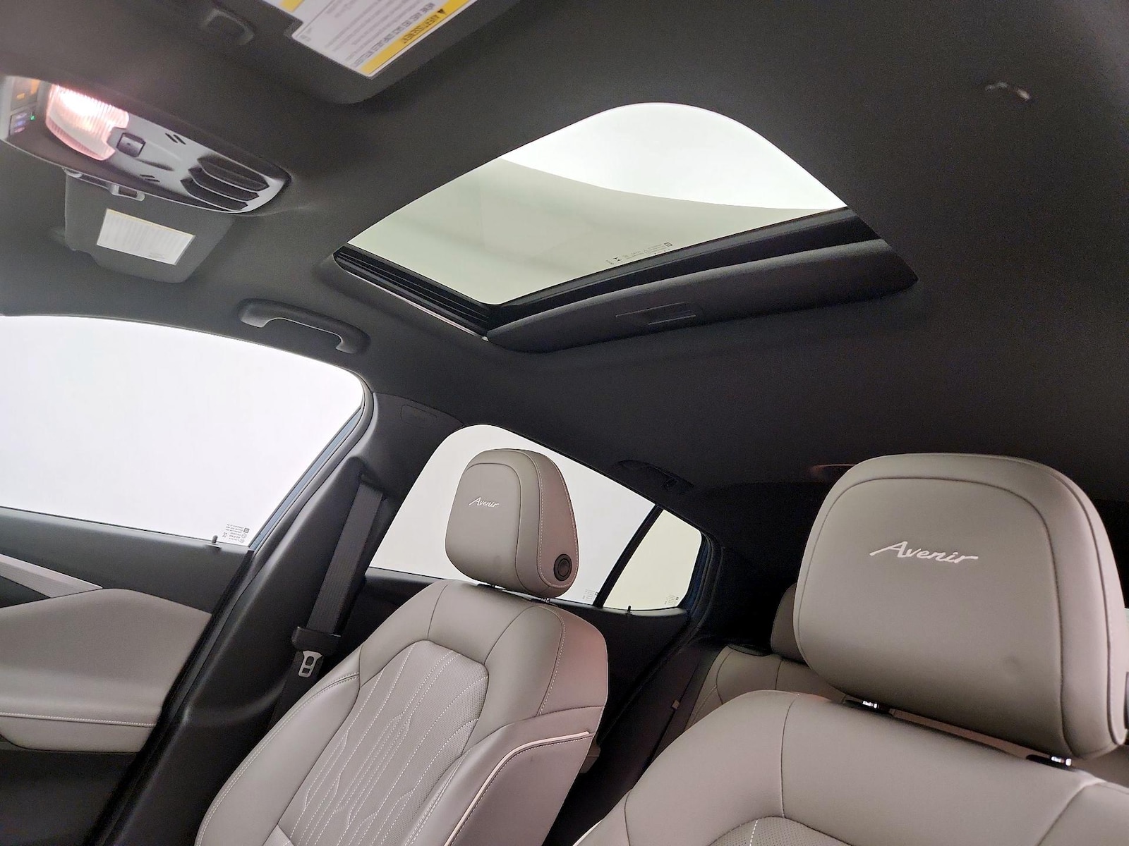 2025 Buick Envista Avenir - Photo 20
