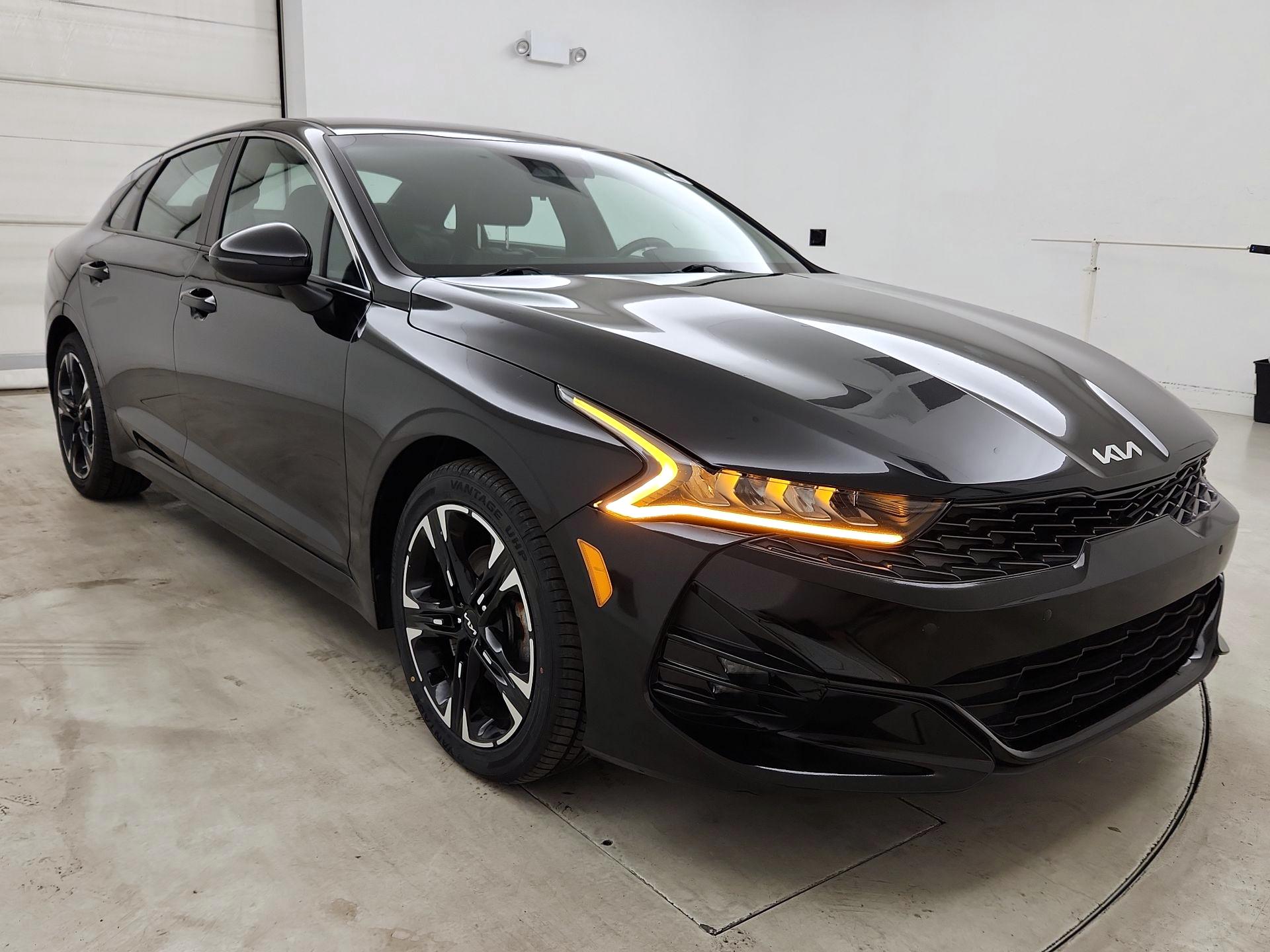 Thumbnail: 2023 Kia K5 - 1