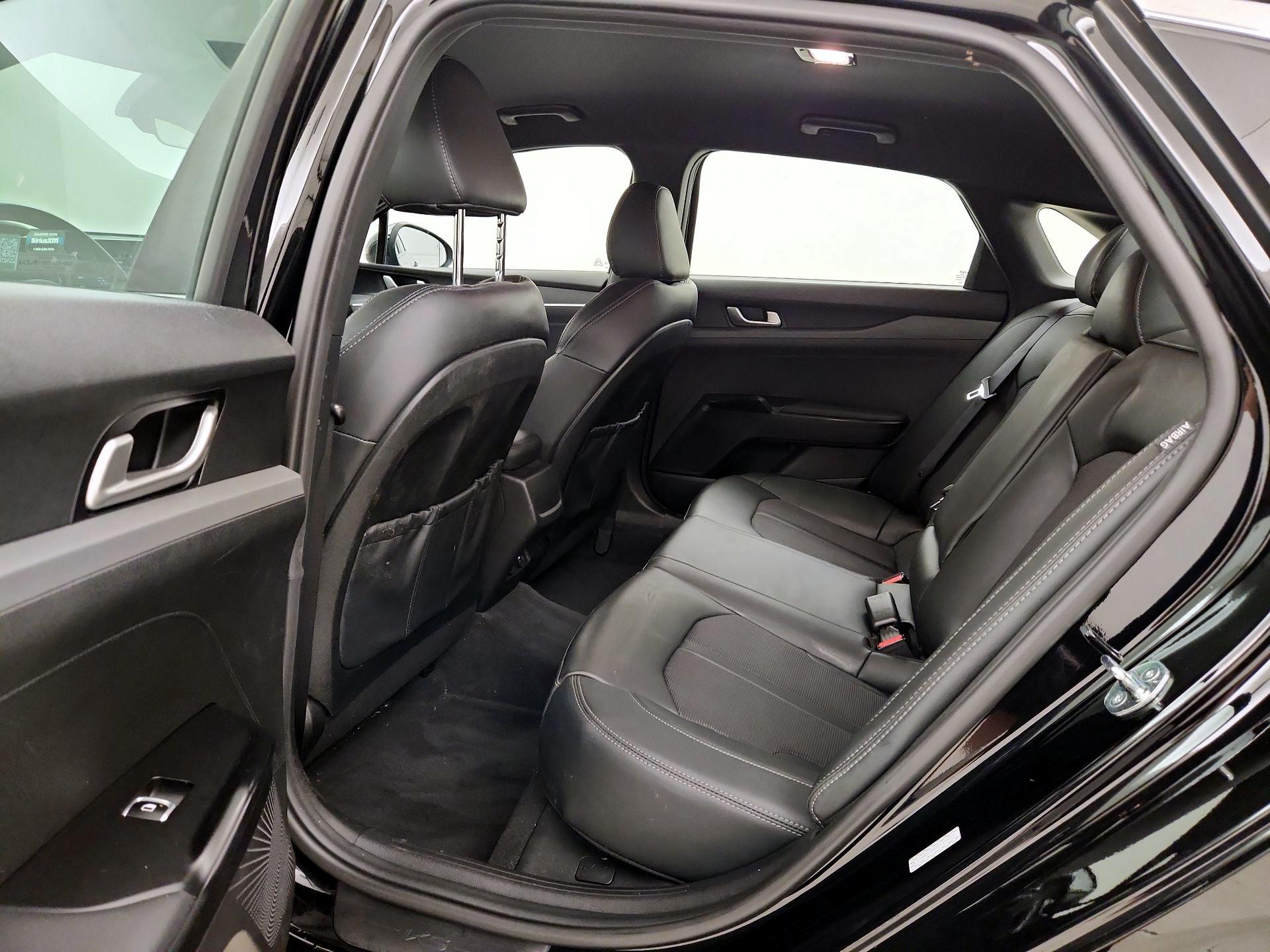 Thumbnail: 2023 Kia K5 - 17