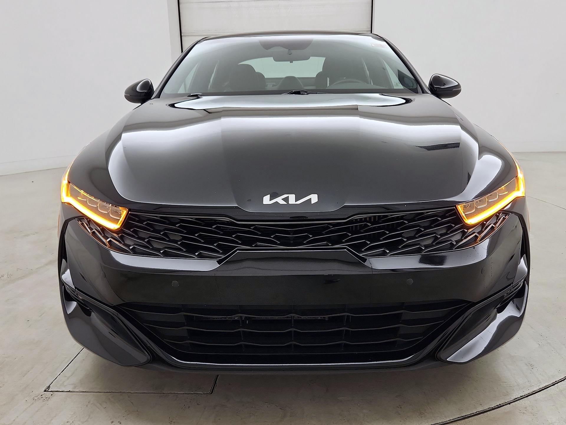 Thumbnail: 2023 Kia K5 - 2