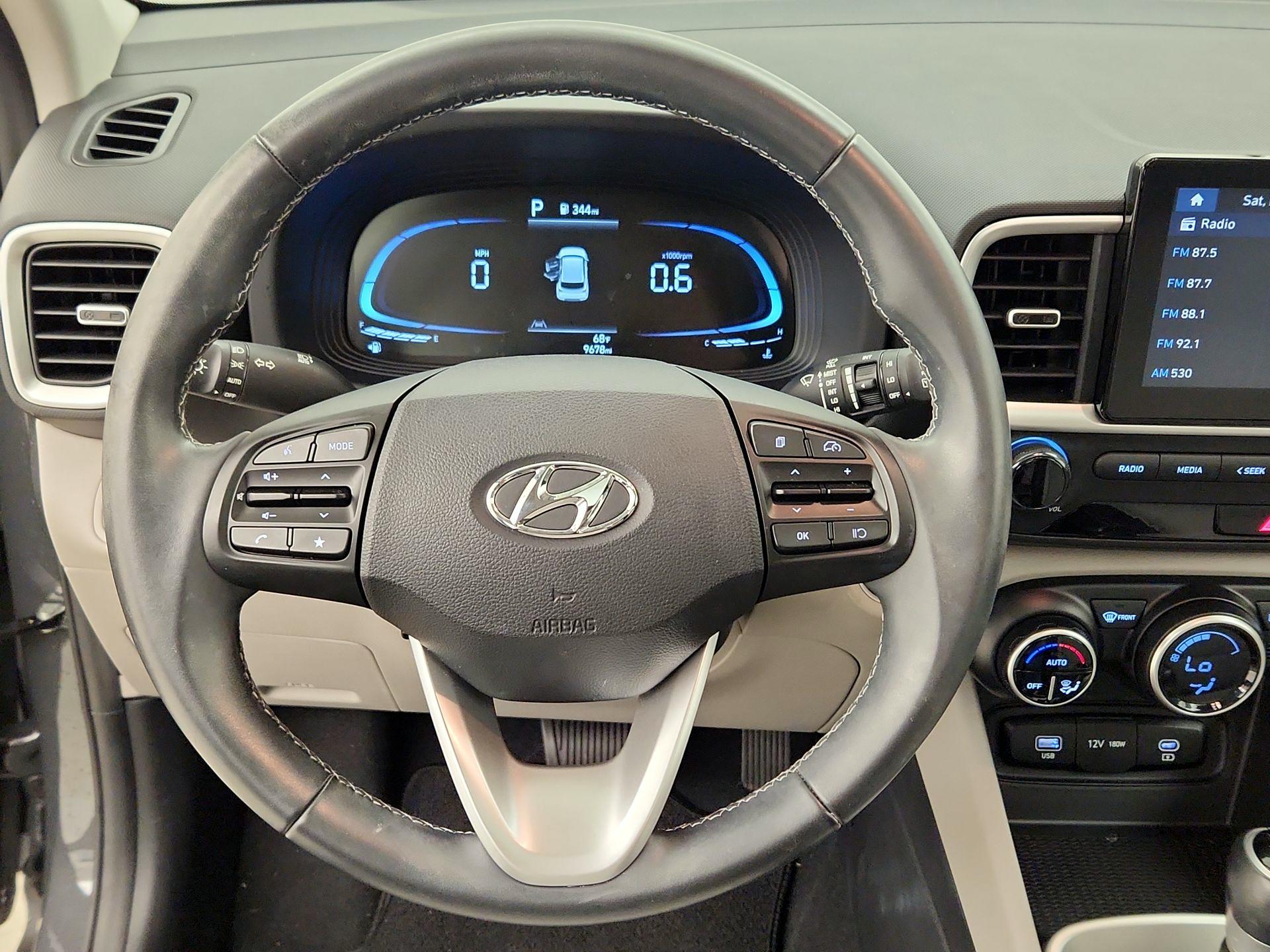 Thumbnail: 2024 Hyundai Venue - 10