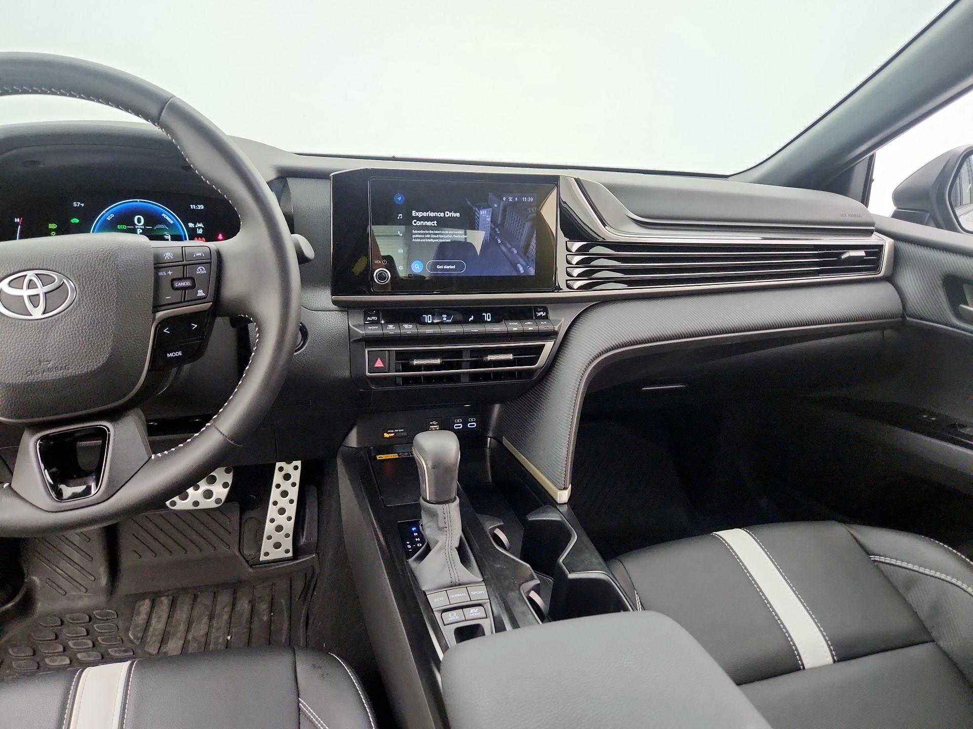 Thumbnail: 2025 Toyota Camry - 9