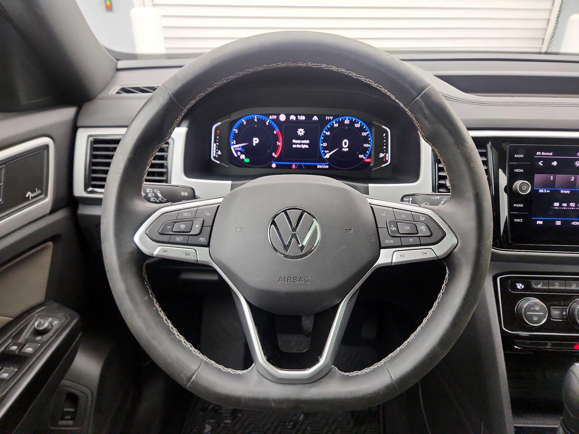 Thumbnail: 2021 Volkswagen Atlas - 10