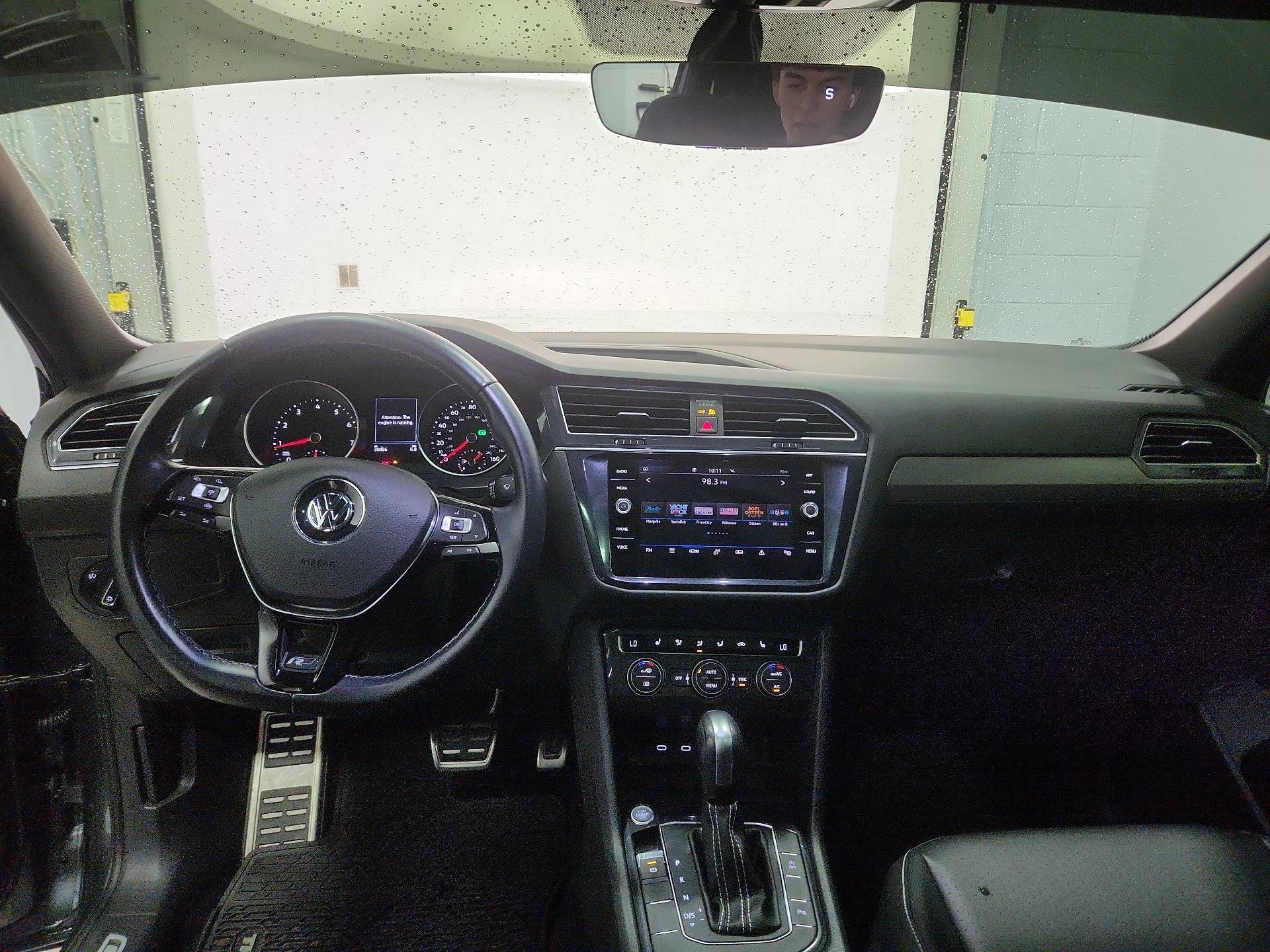 Thumbnail: 2021 Volkswagen Tiguan - 9