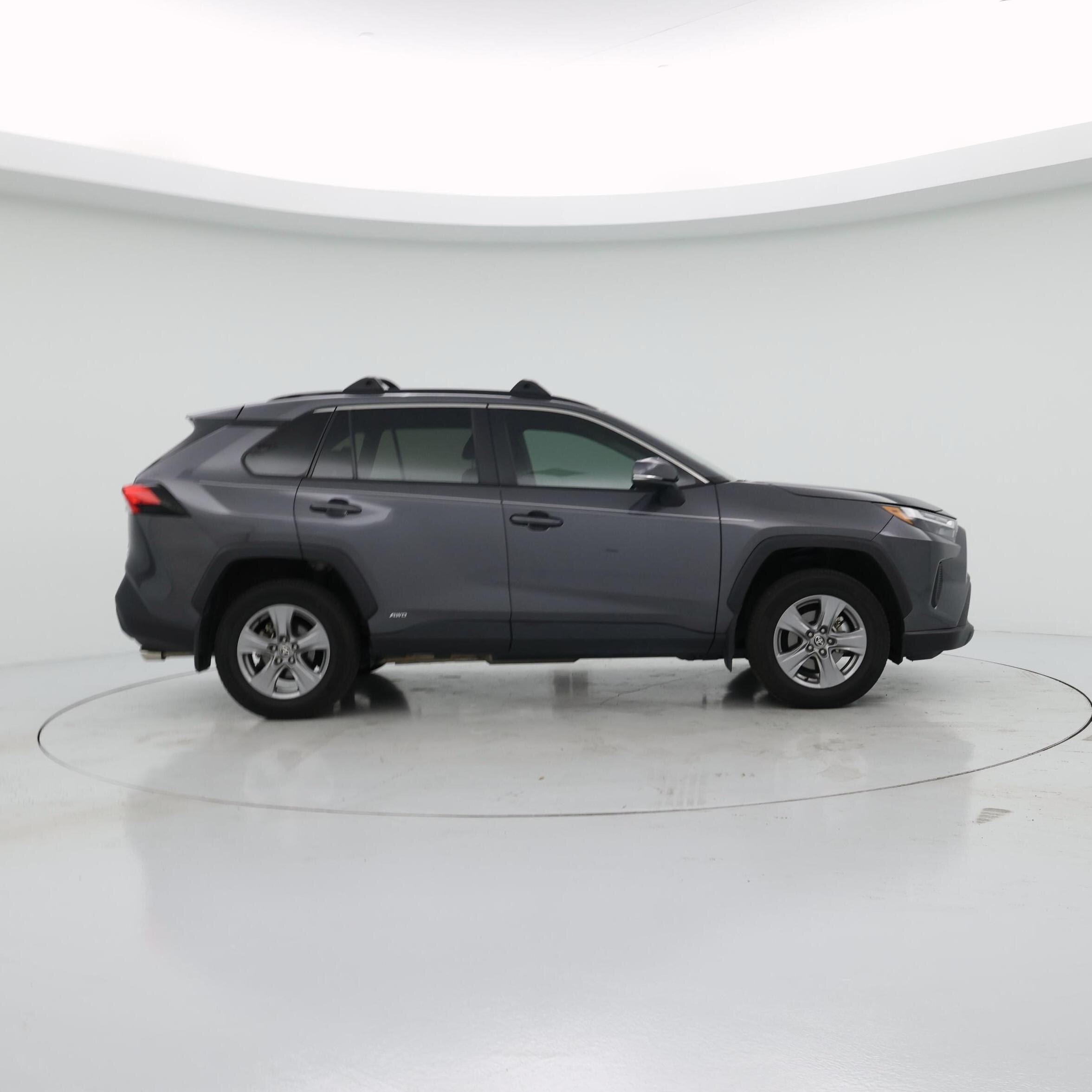 Thumbnail: 2022 Toyota RAV4 - 7