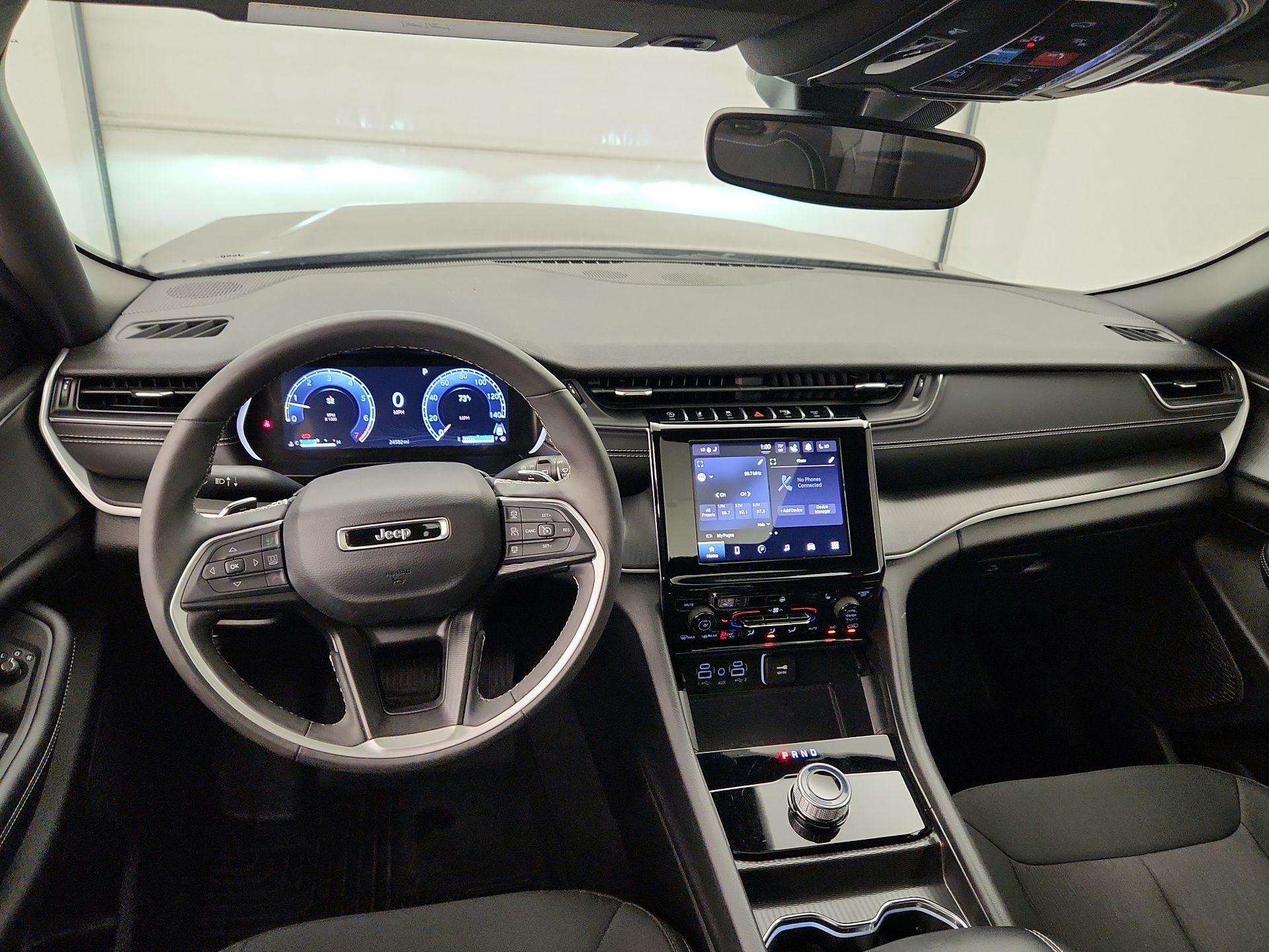 Thumbnail: 2024 Jeep Grand Cherokee - 9