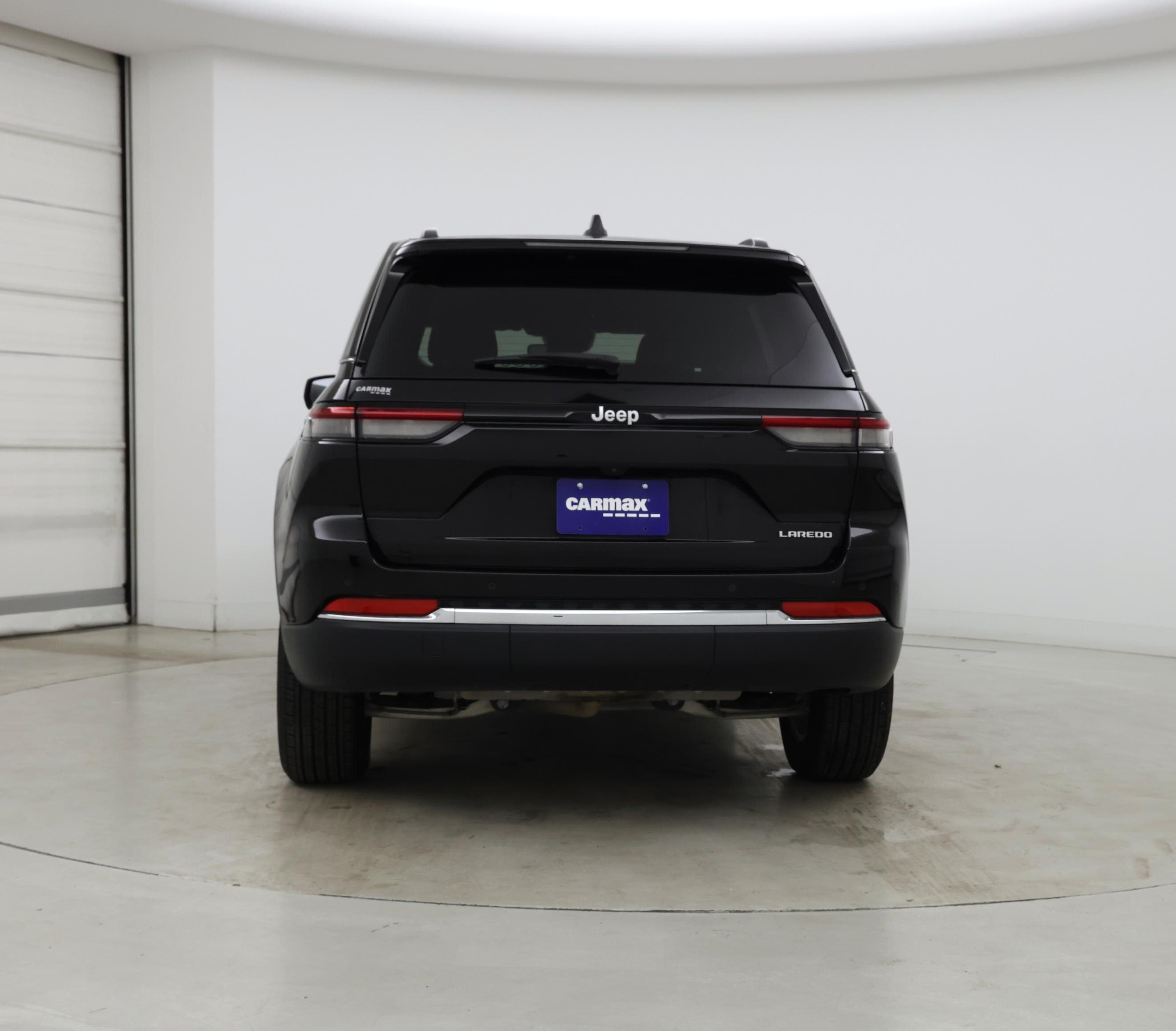Thumbnail: 2024 Jeep Grand Cherokee - 6