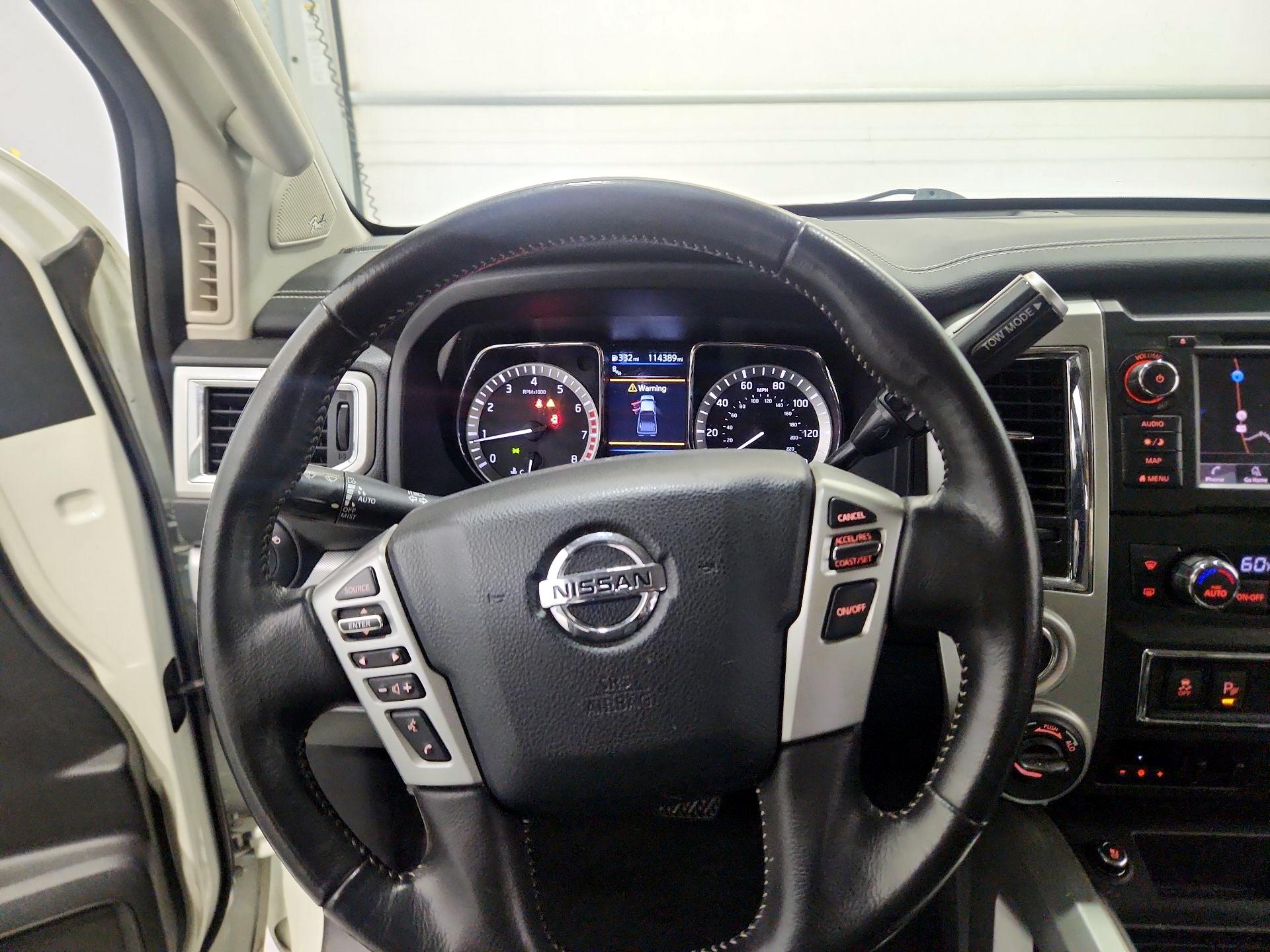 Thumbnail: 2019 Nissan Titan - 10