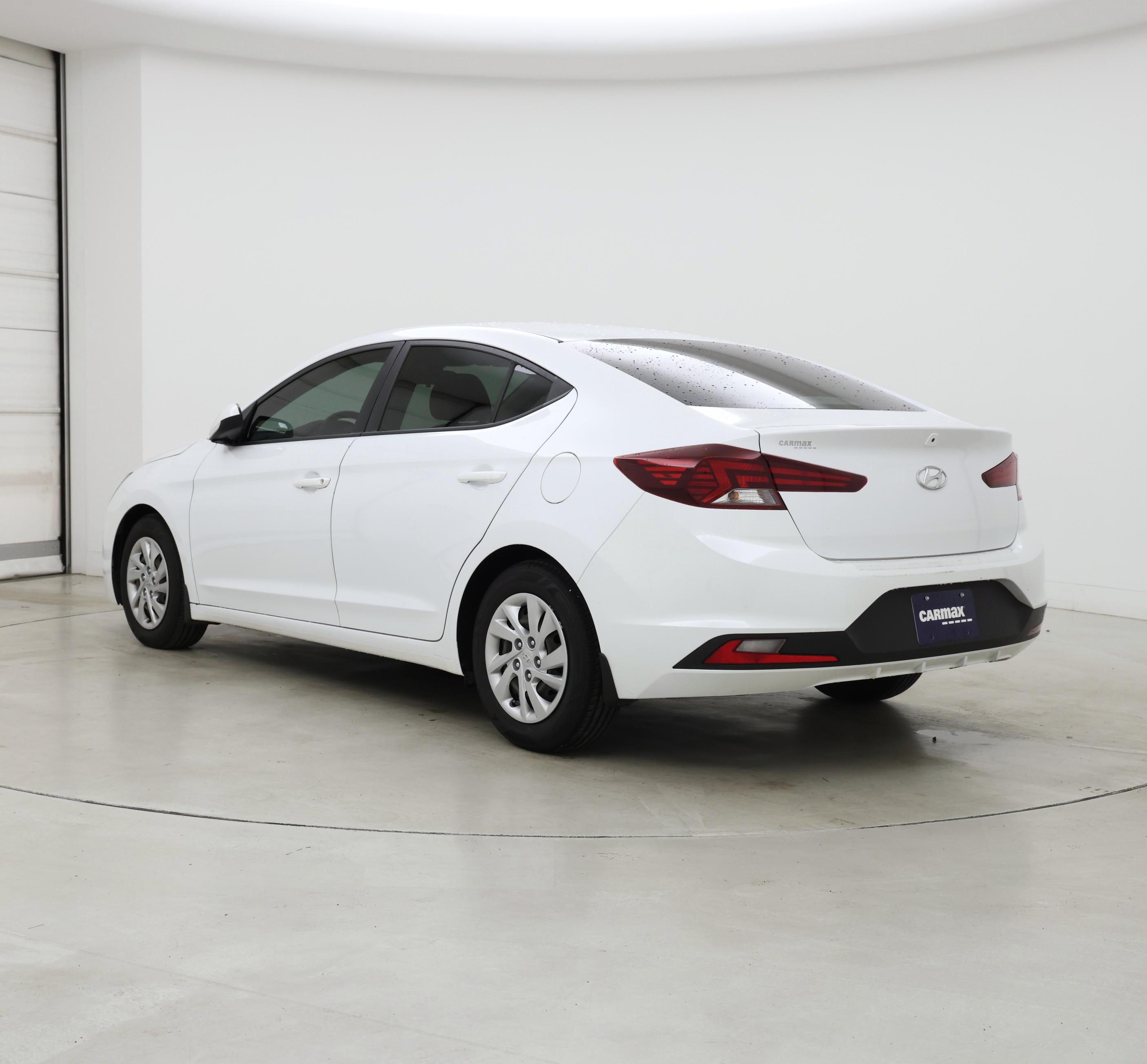 Thumbnail: 2020 Hyundai Elantra - 2