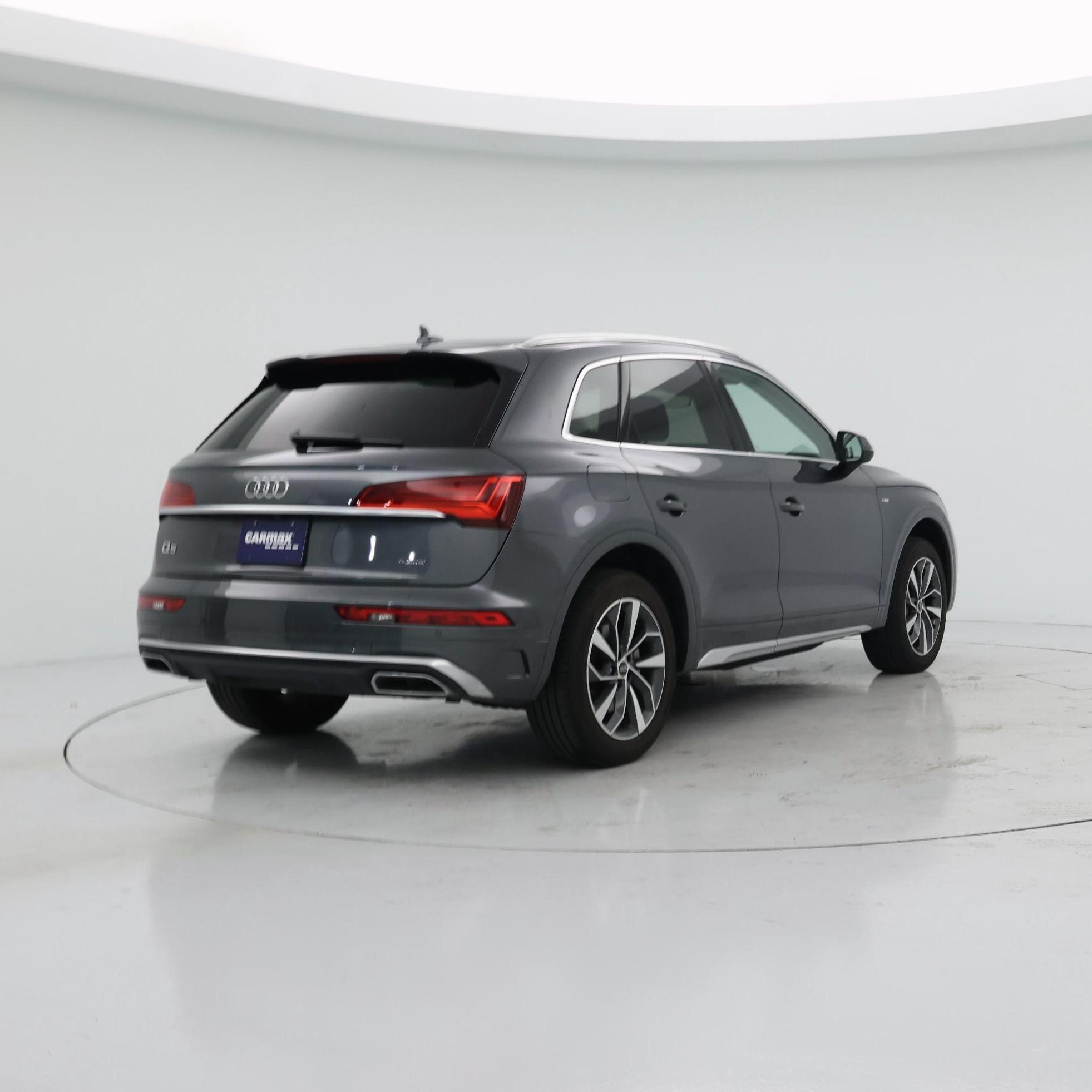 Thumbnail: 2023 Audi Q5 - 8