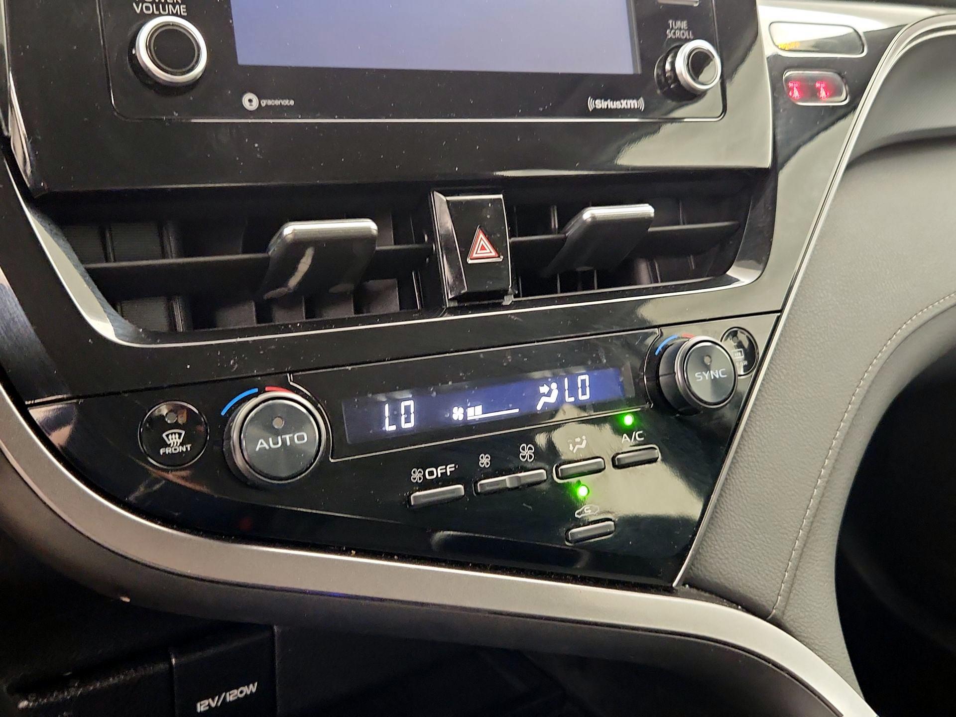 Thumbnail: 2024 Toyota Camry - 16