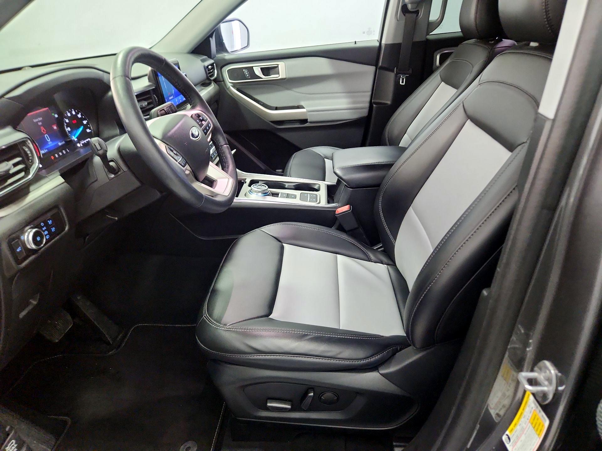 Thumbnail: 2023 Ford Explorer - 11
