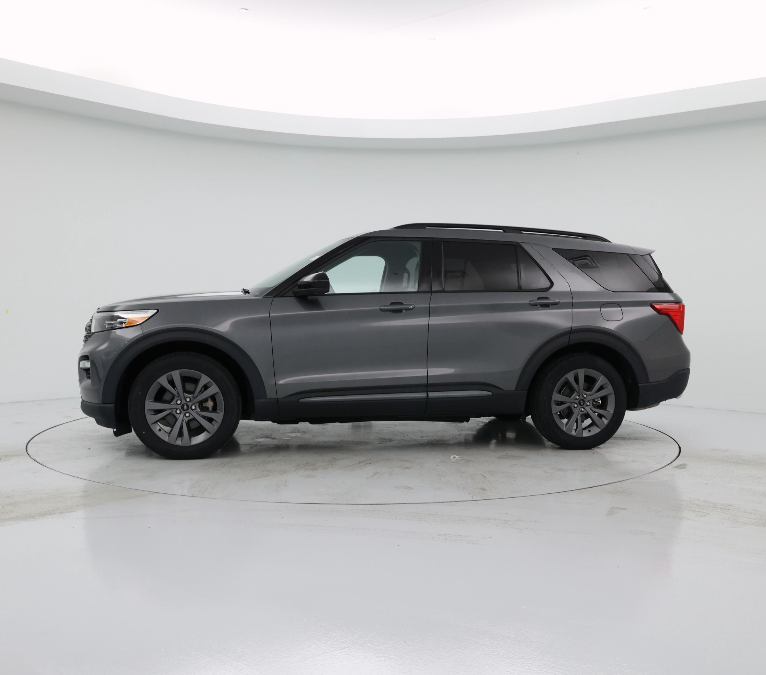 Thumbnail: 2023 Ford Explorer - 3