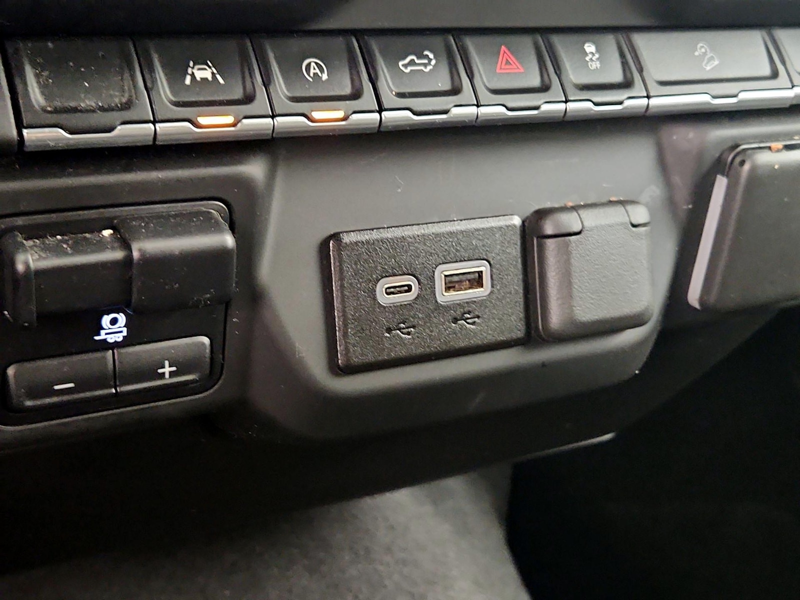 2024 Chevrolet Silverado 1500 Custom - Photo 19