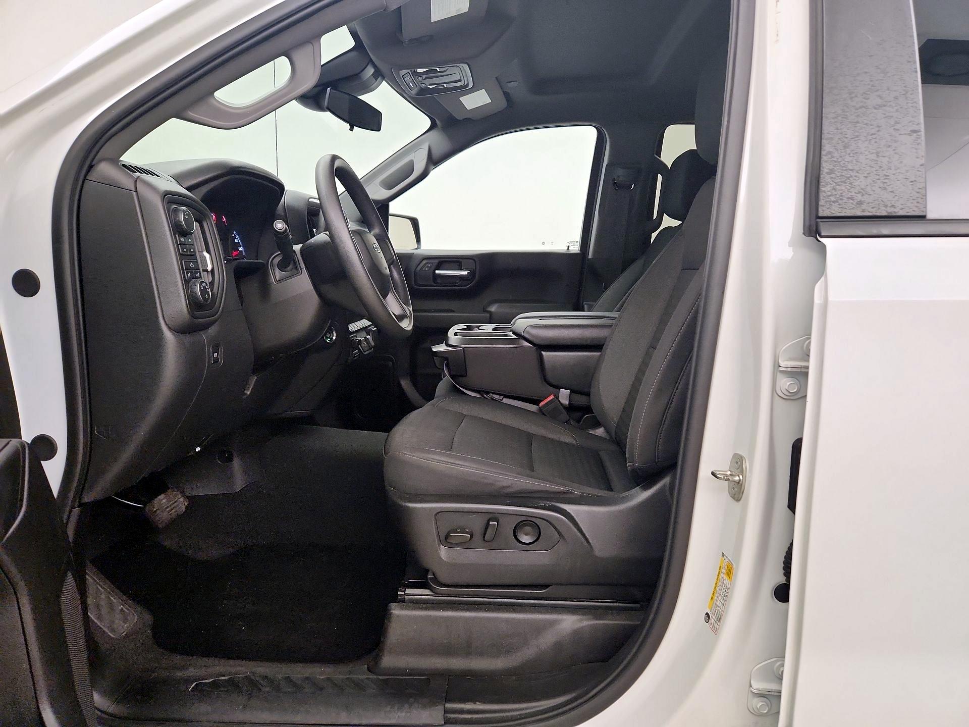 Thumbnail: 2024 Chevrolet Silverado 1500 - 19