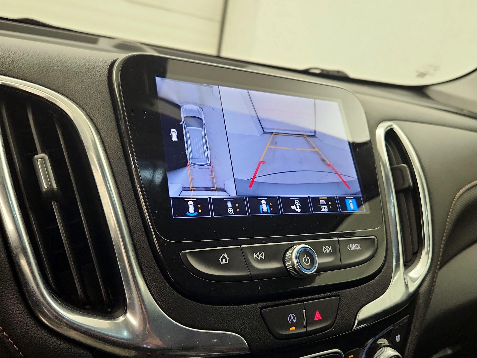 Thumbnail: 2023 Chevrolet Equinox - 15
