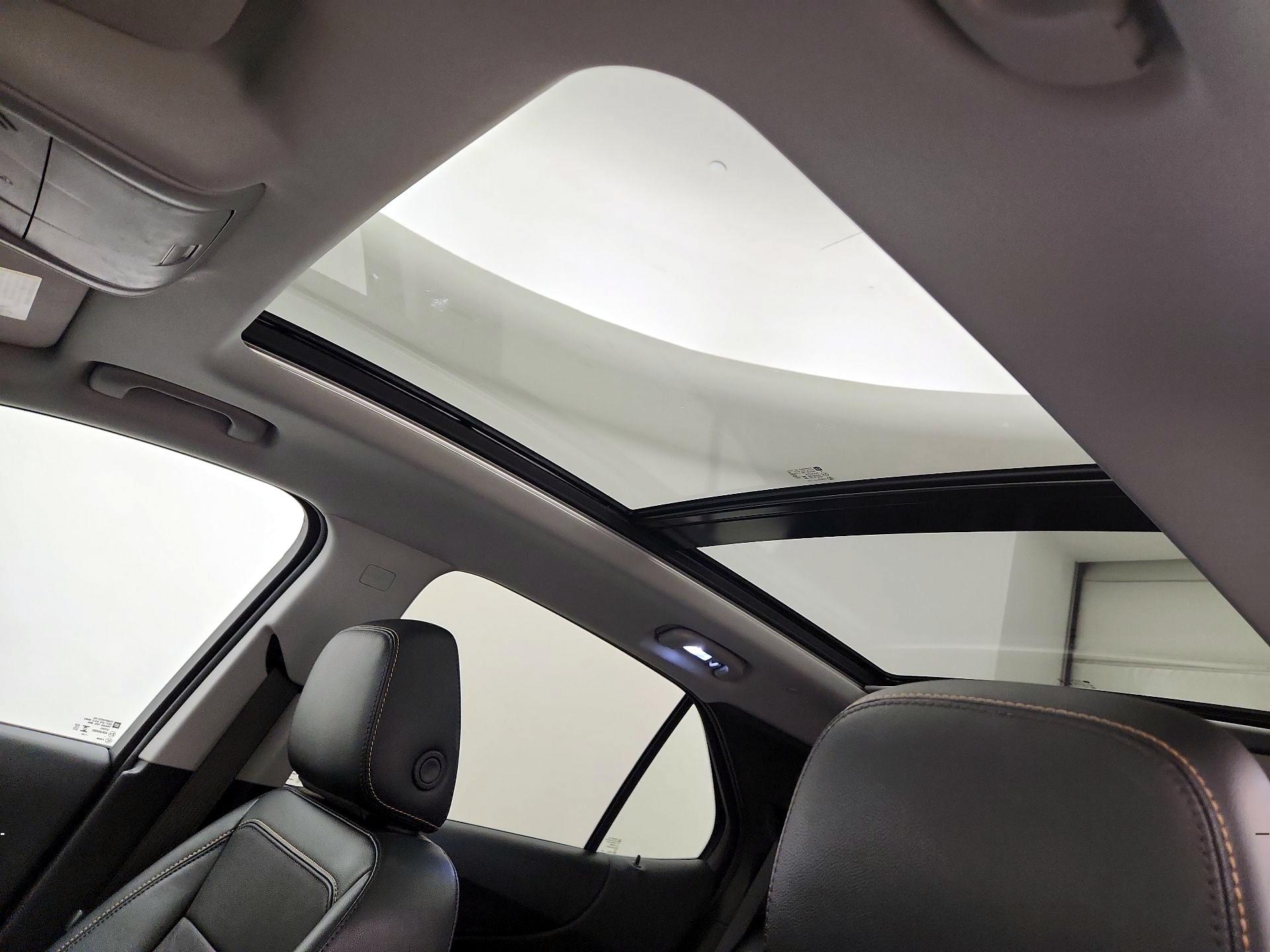 Thumbnail: 2023 Chevrolet Equinox - 20