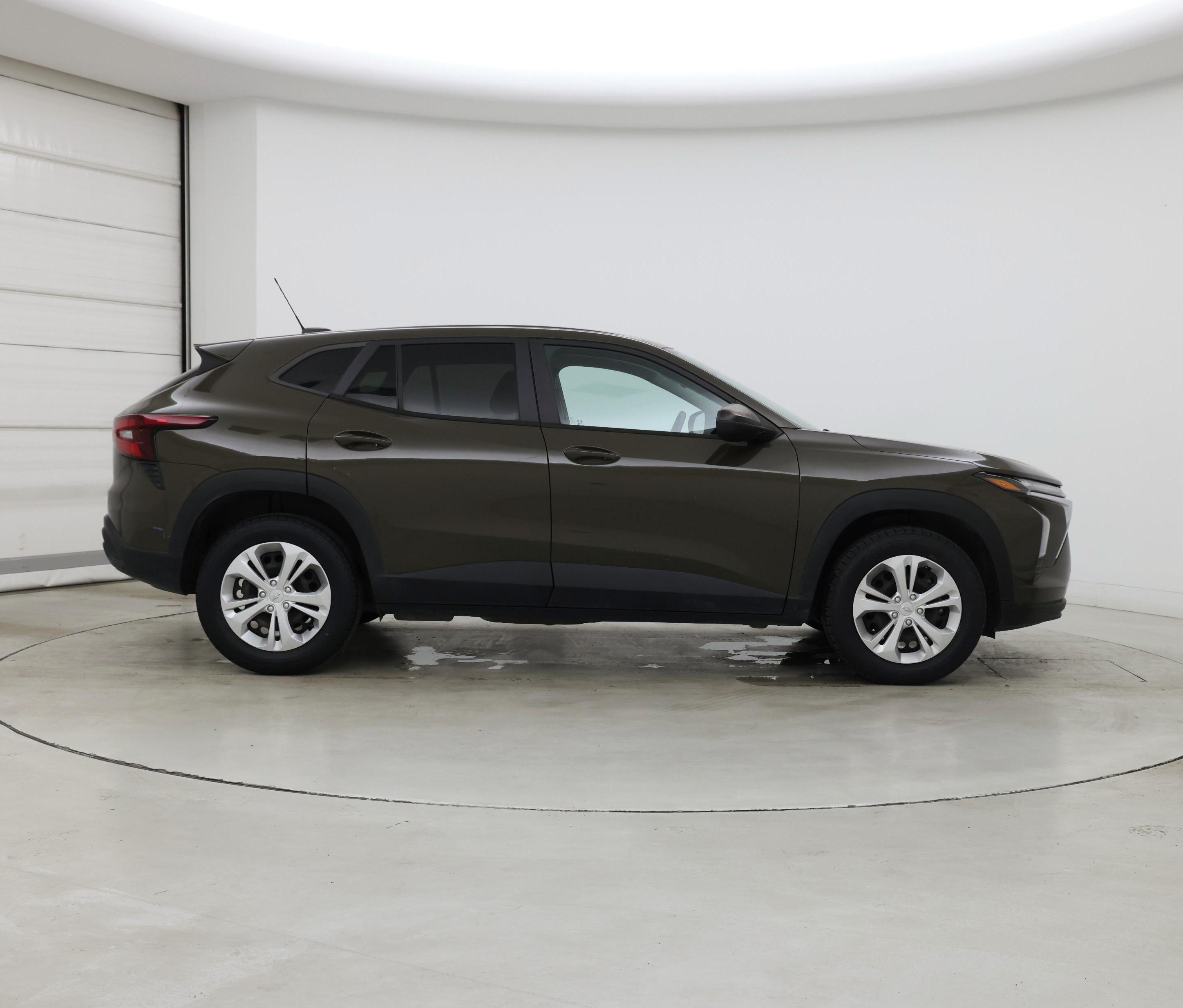 Thumbnail: 2024 Chevrolet Trax - 7