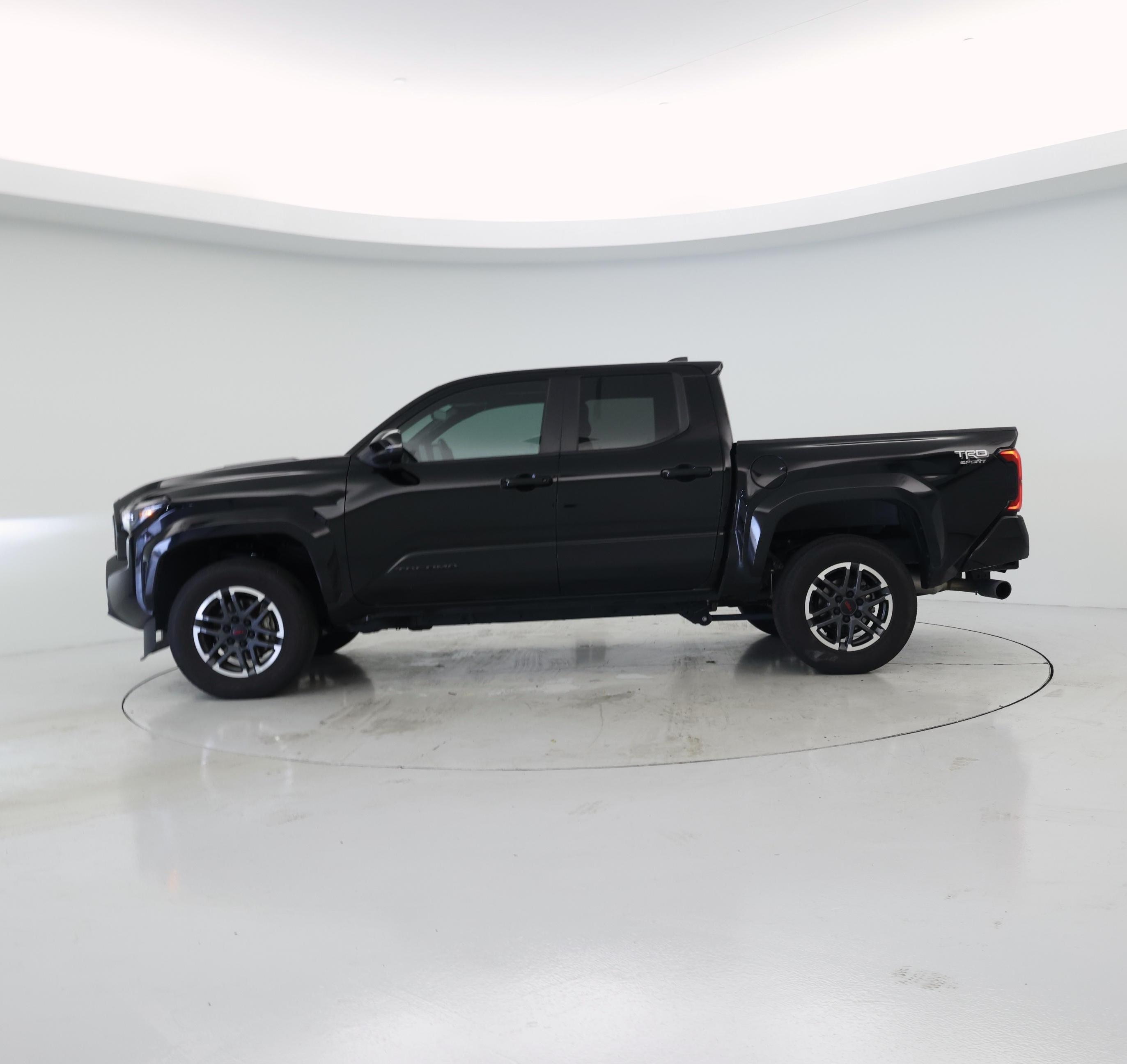 Thumbnail: 2024 Toyota Tacoma - 3