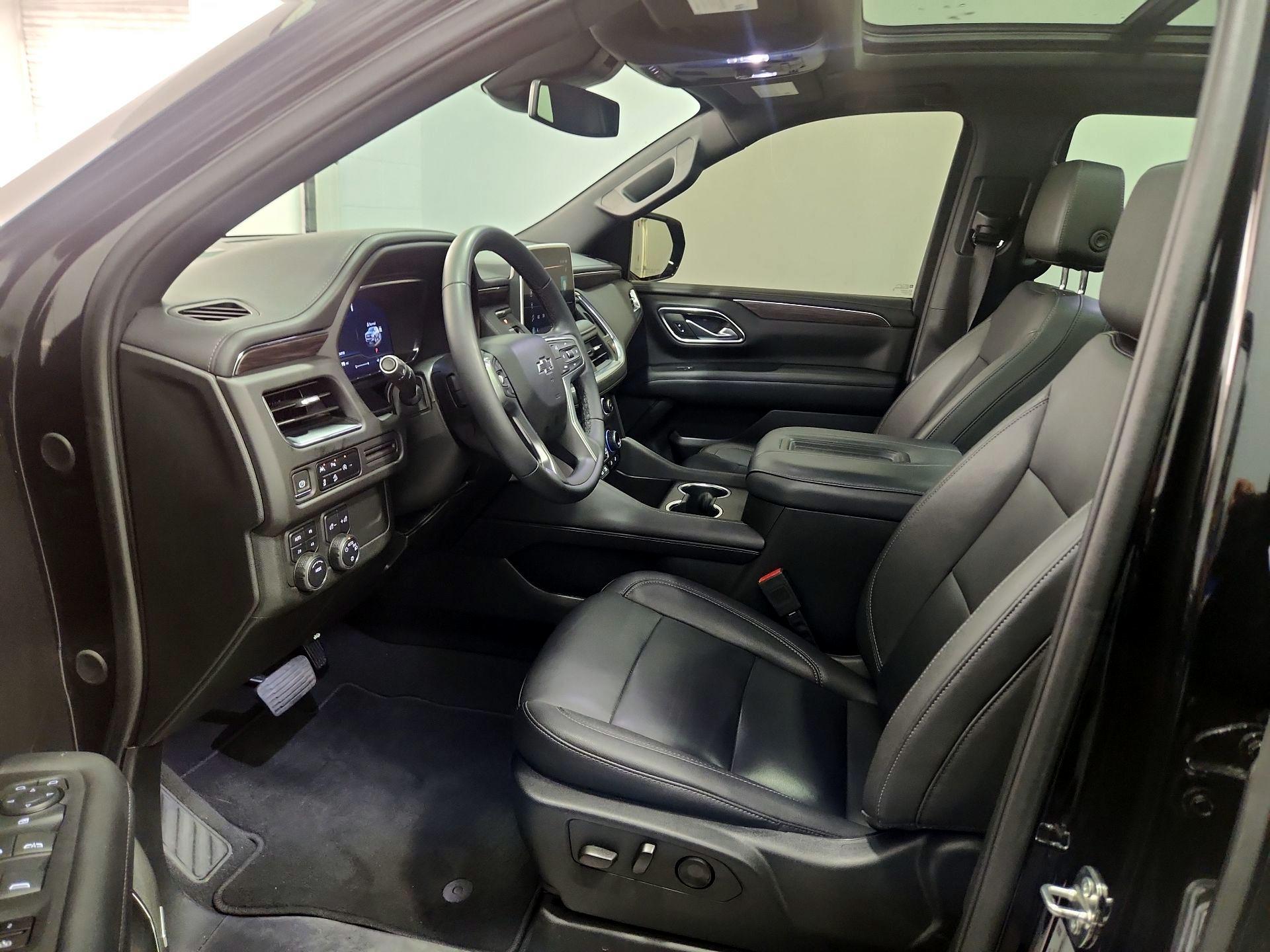 Thumbnail: 2024 Chevrolet Tahoe - 11
