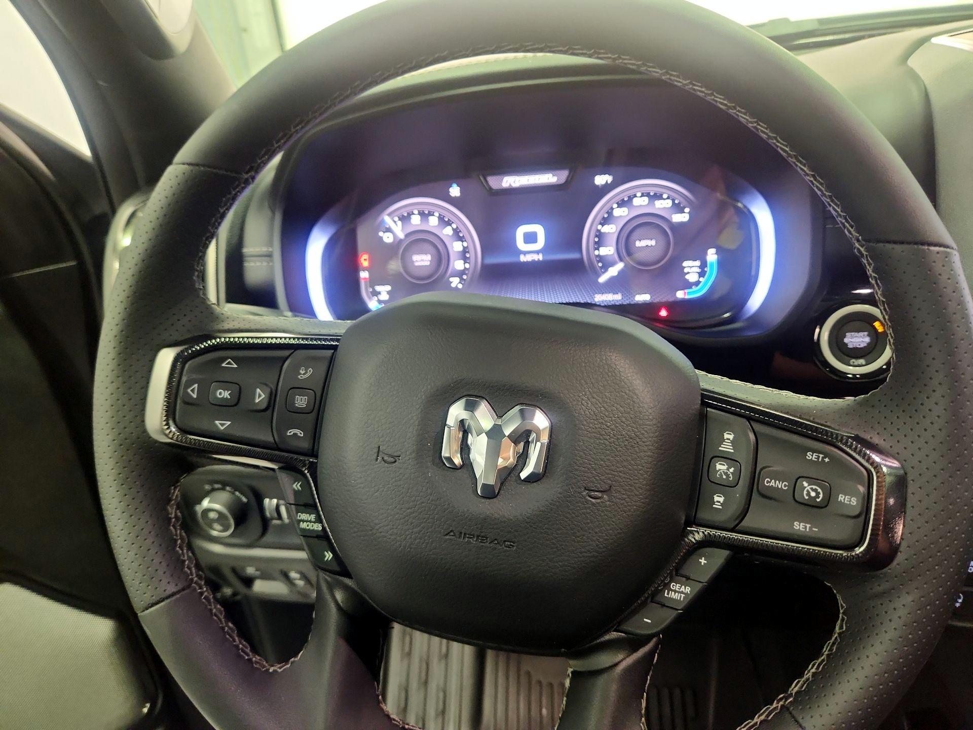 Thumbnail: 2025 RAM 1500 - 10