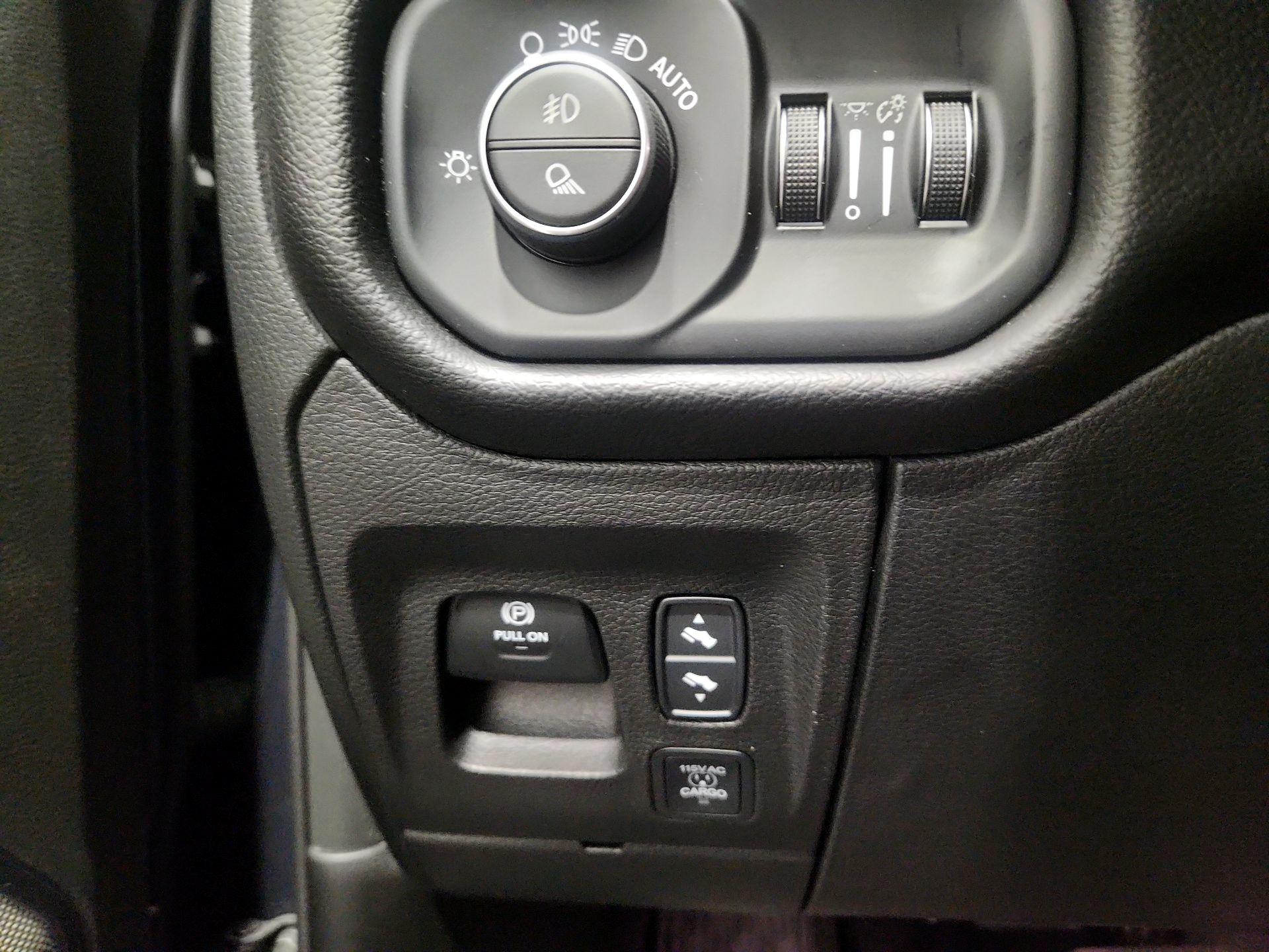 Thumbnail: 2025 RAM 1500 - 13