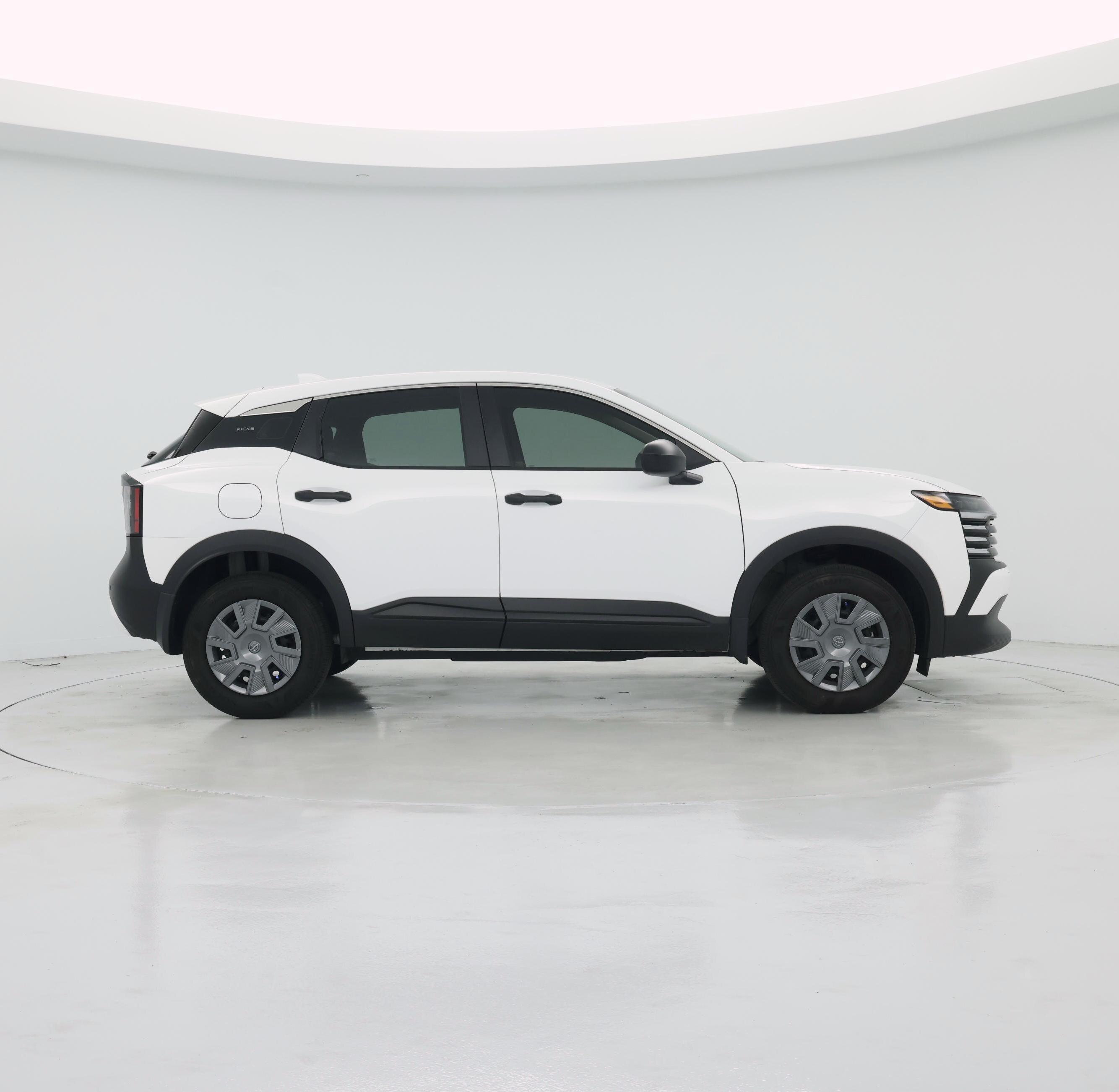 Thumbnail: 2025 Nissan Kicks - 7