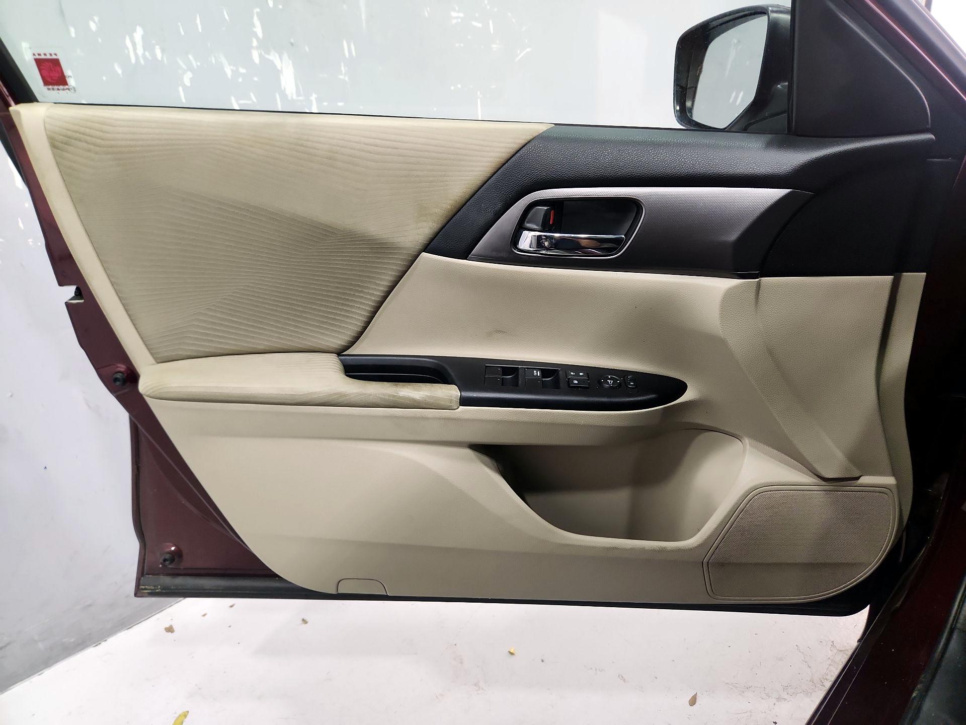 Thumbnail: 2014 Honda Accord - 12